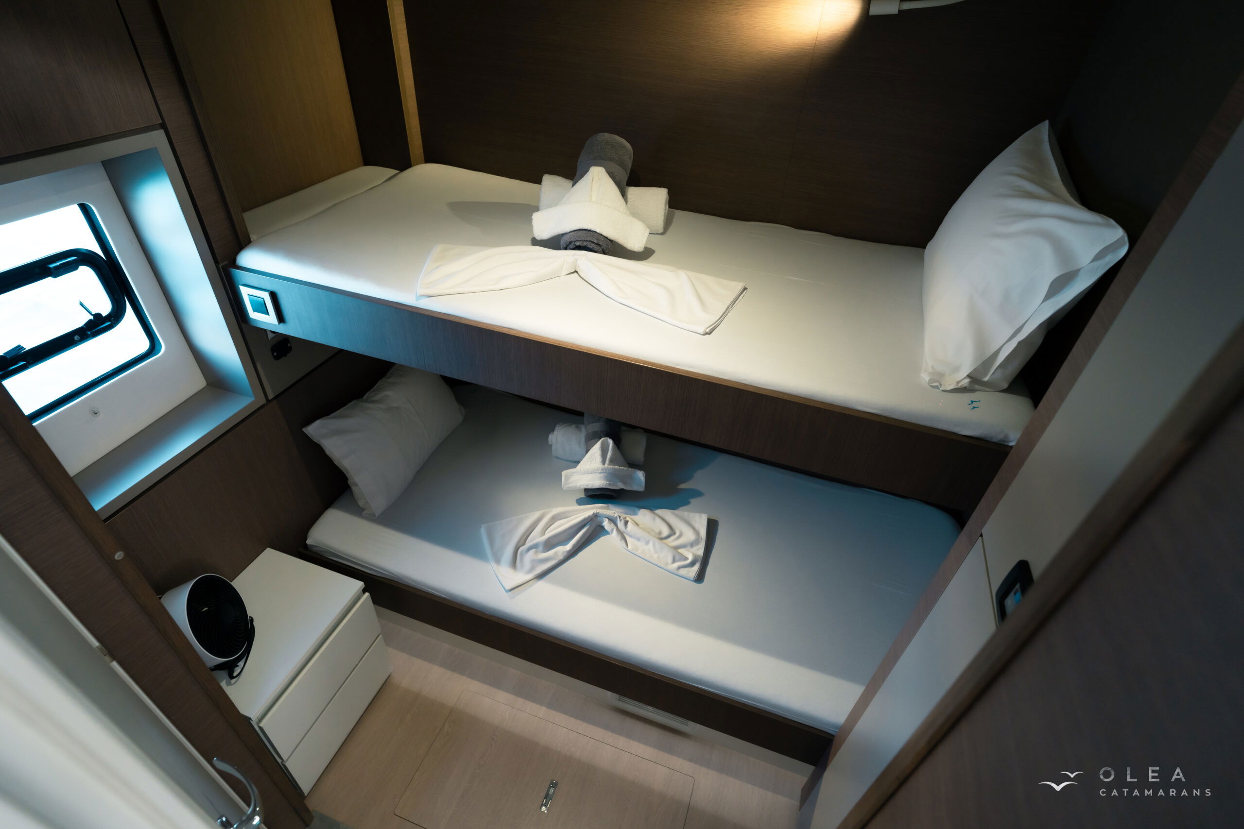 Olea Crewed Elegant Pack