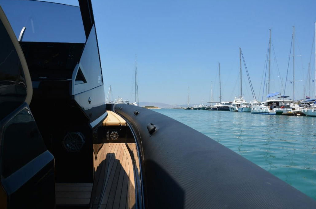 Technohull 38 Grand Sport