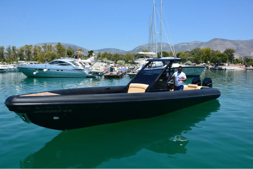 Technohull 38 Grand Sport