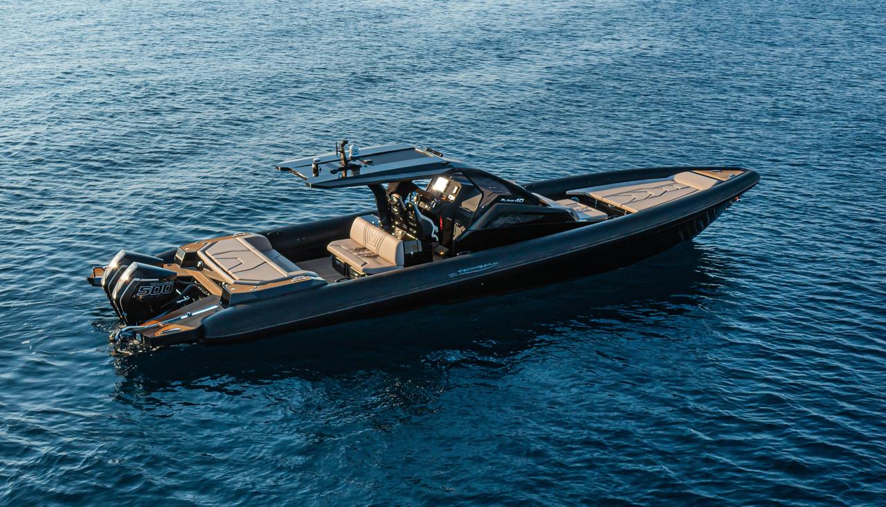 Technohull Alpha 40