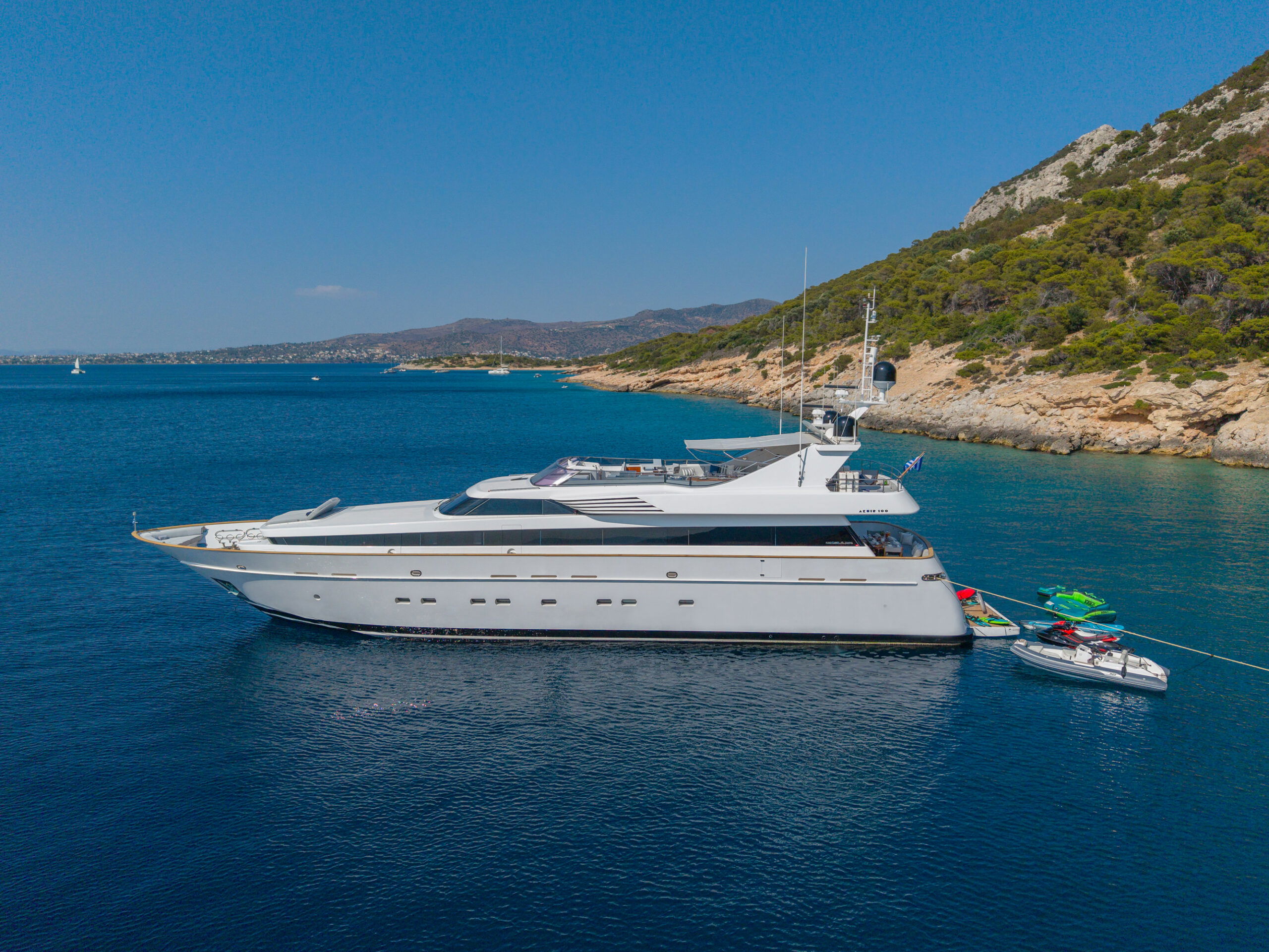 Cantieri di Pisa Akhir 100