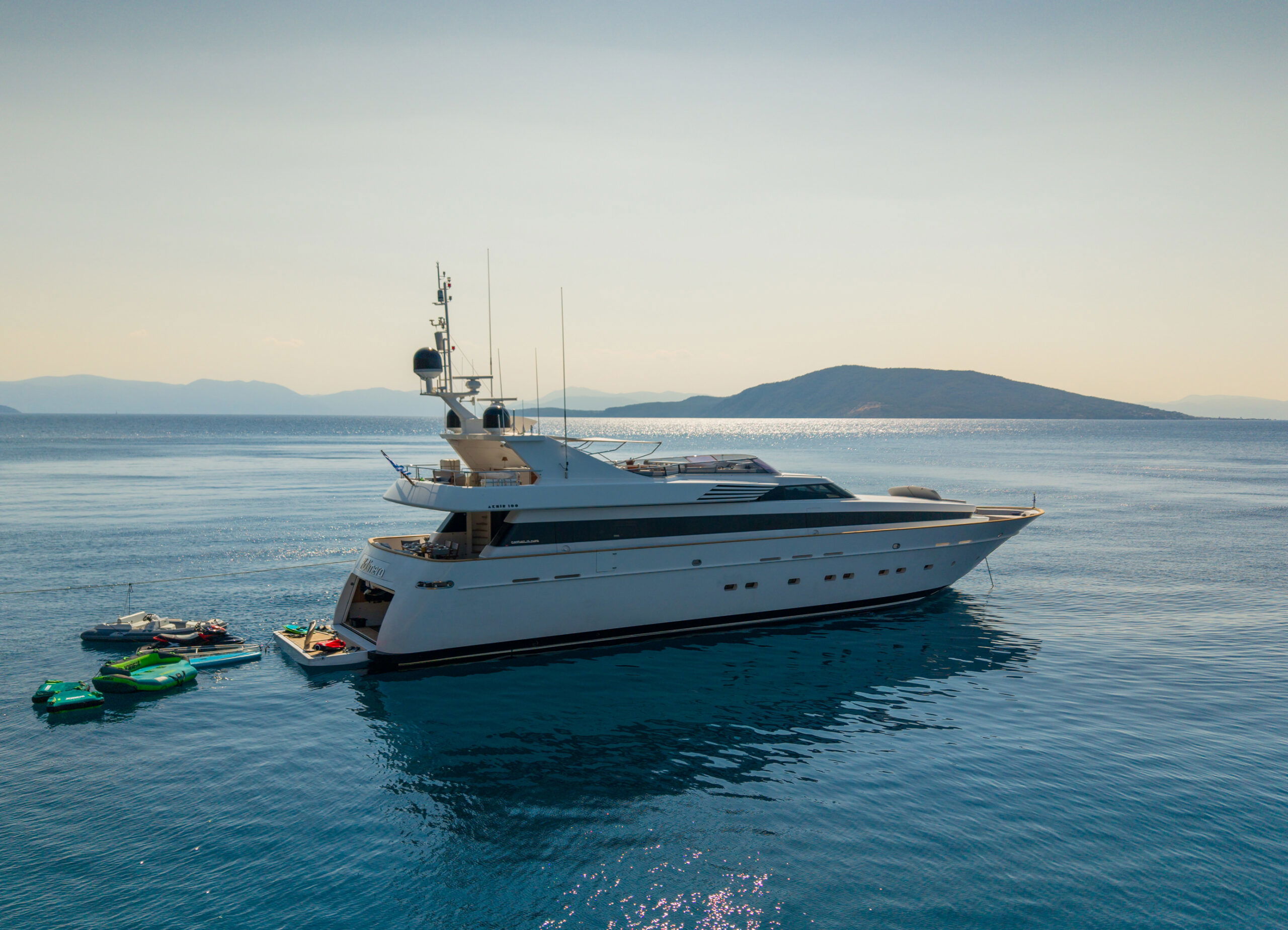 Cantieri di Pisa Akhir 100