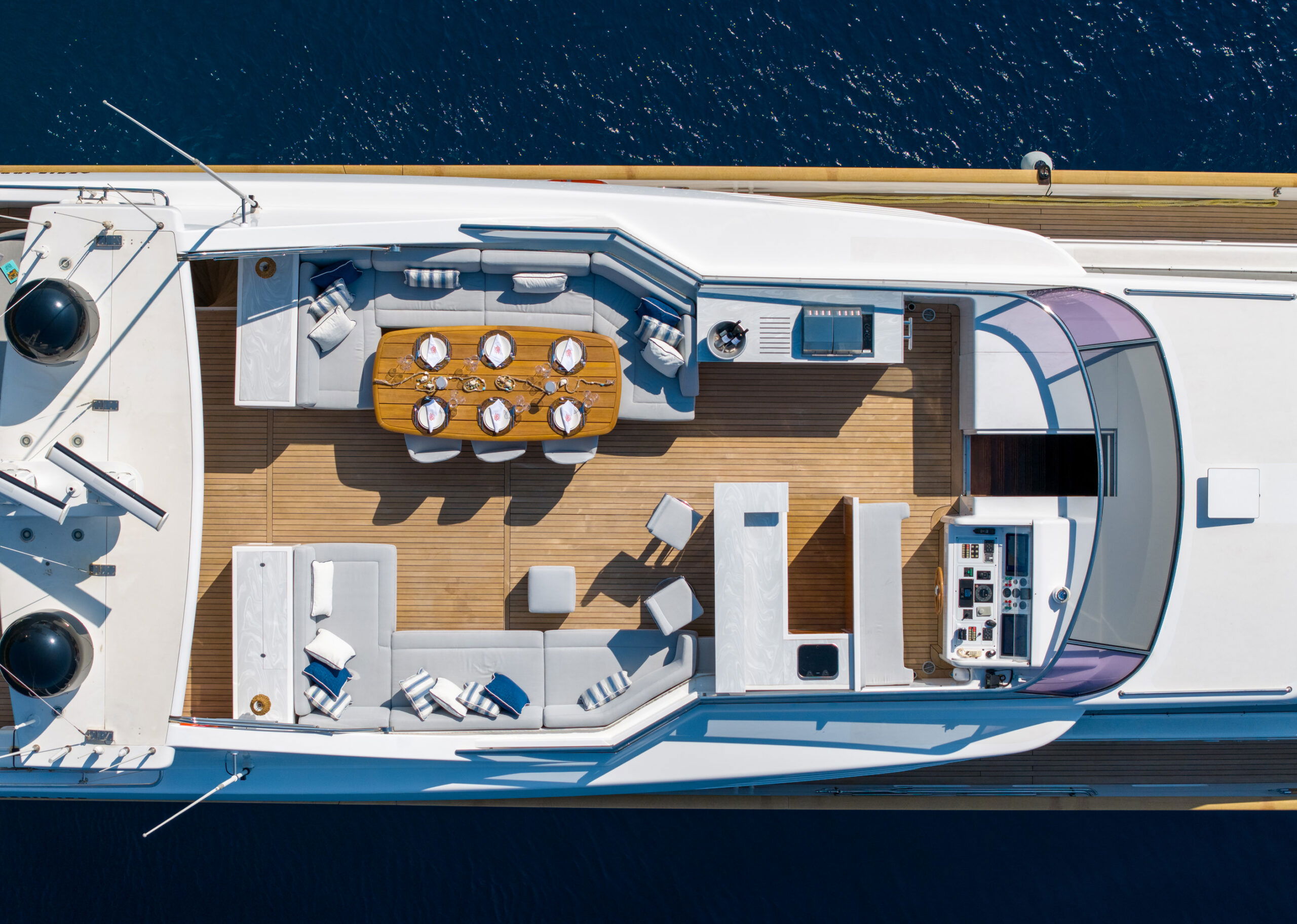 Cantieri di Pisa Akhir 100