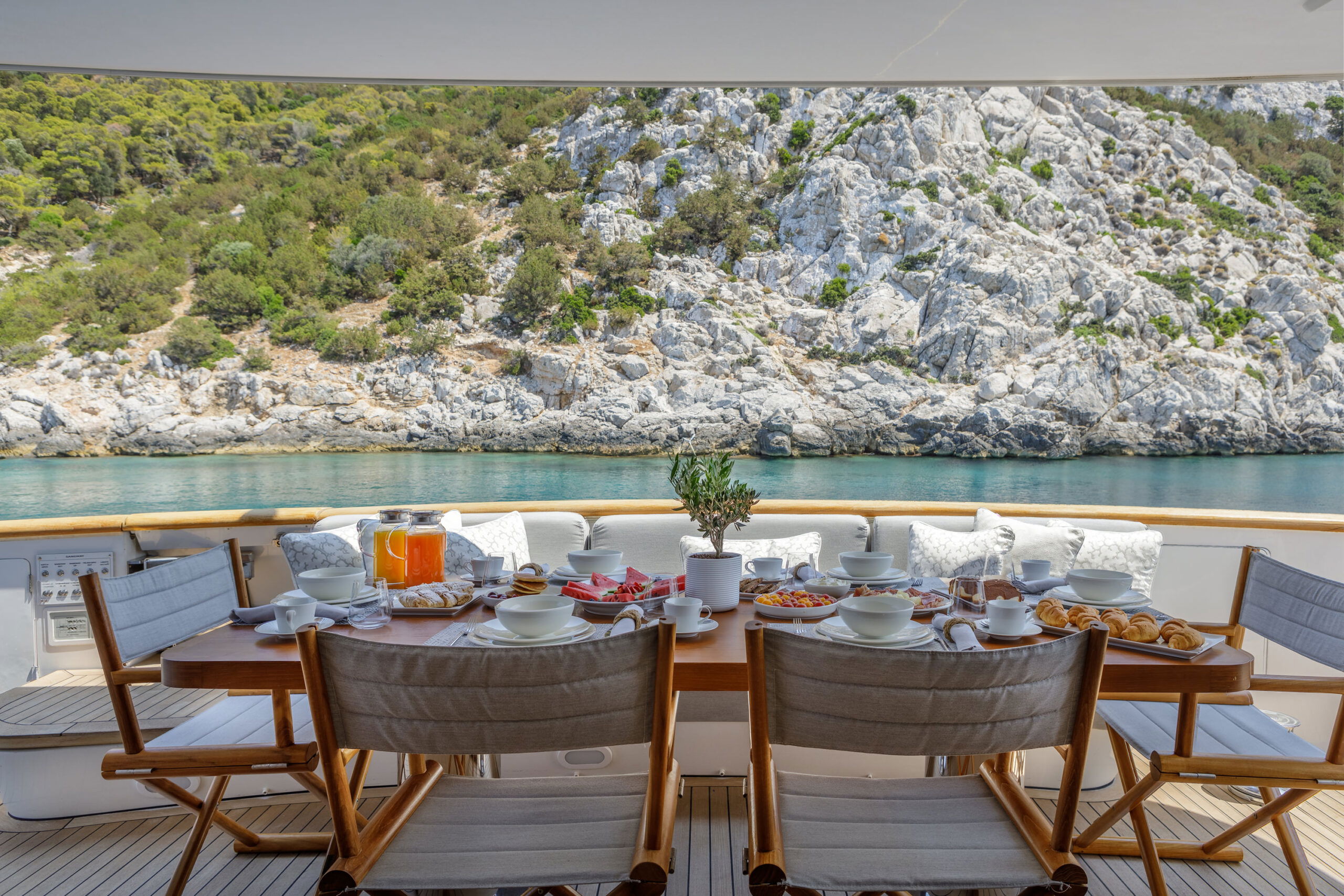 Cantieri di Pisa Akhir 100