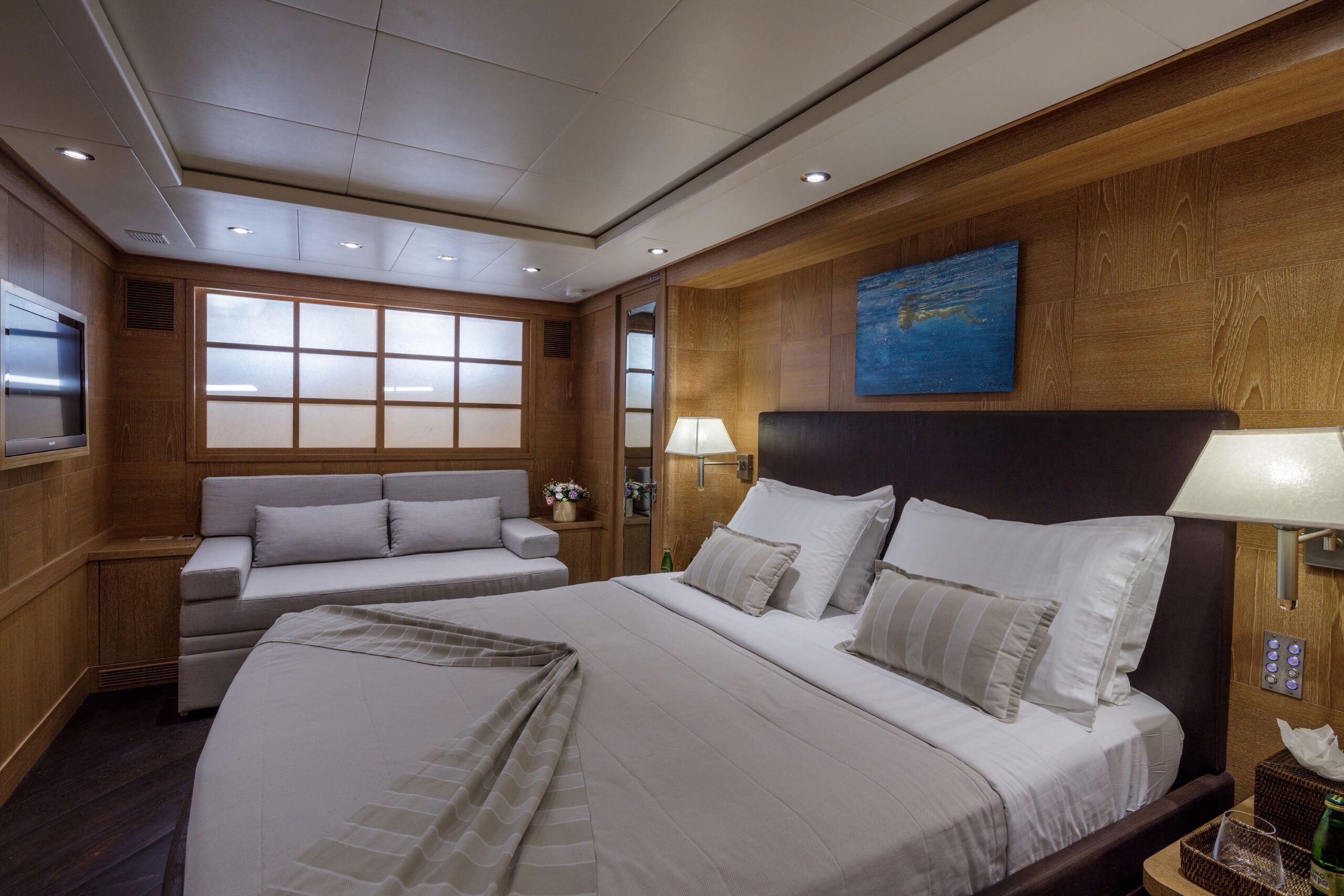 Cantieri di Pisa Akhir 100