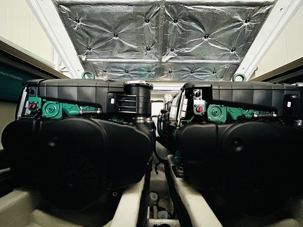 Technohull Explorer 40