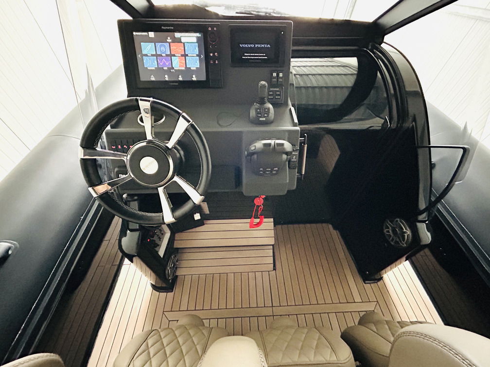 Technohull Explorer 40