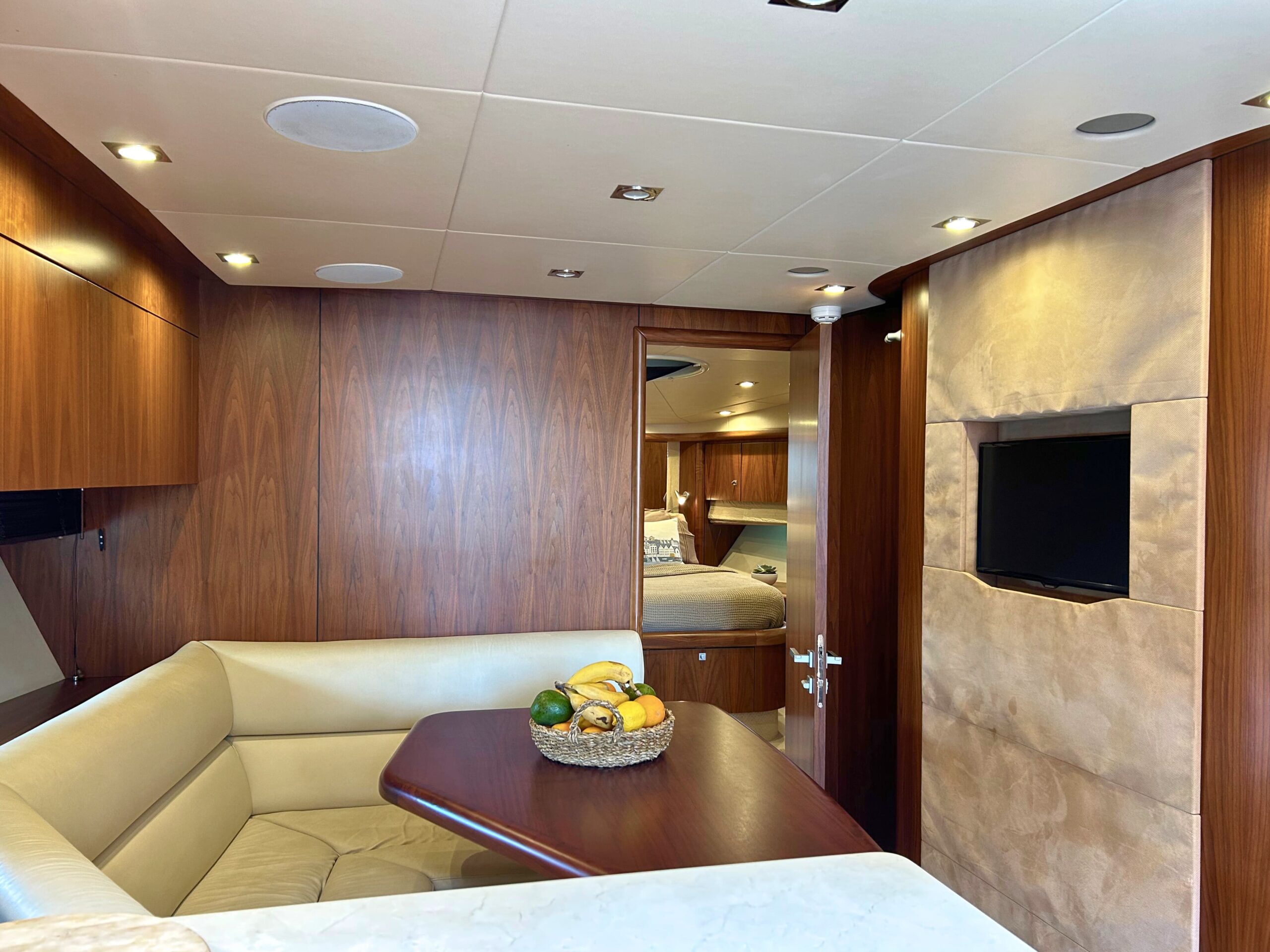 Sunseeker Predator 72