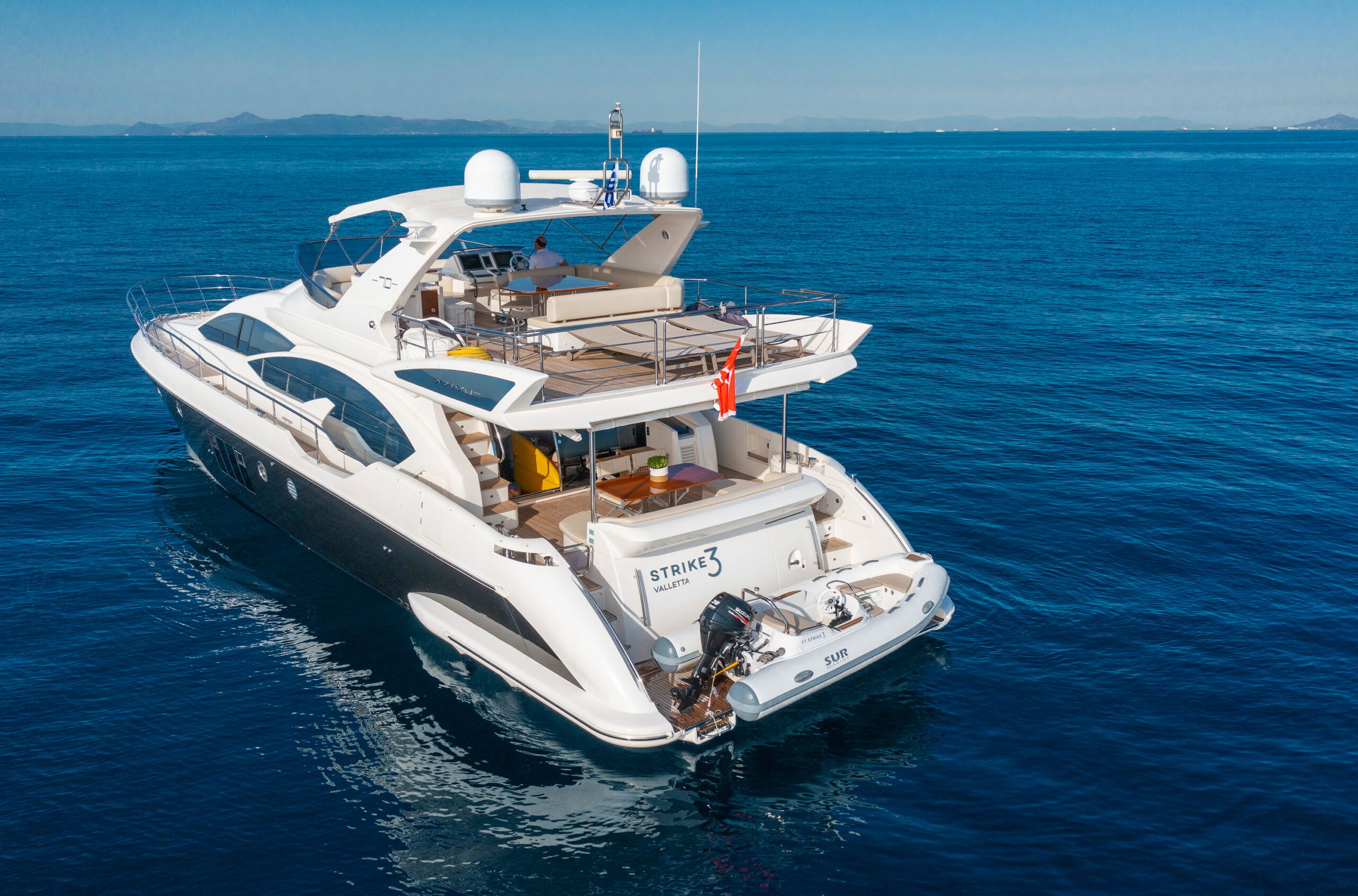 Azimut 70