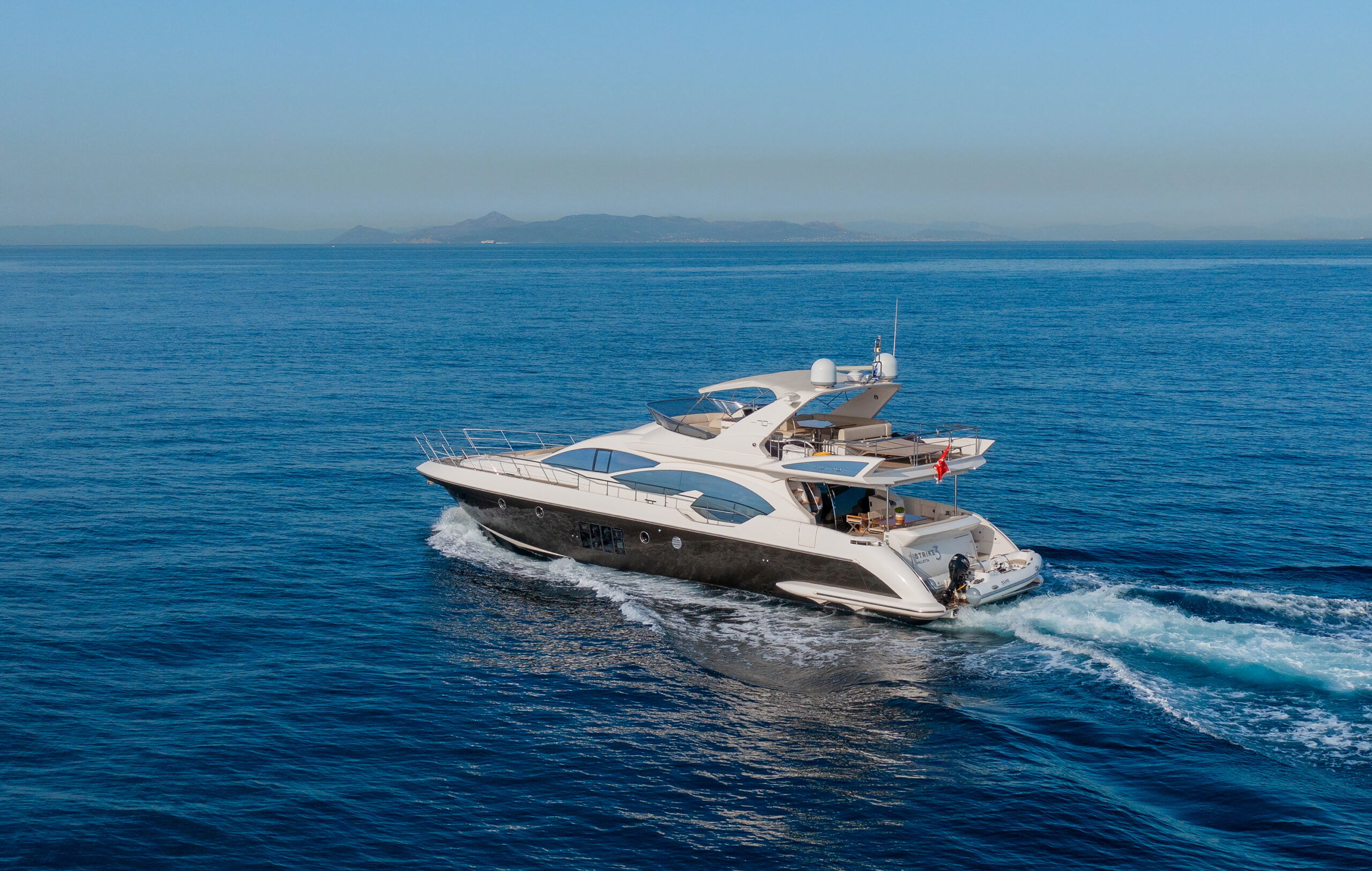 Azimut 70