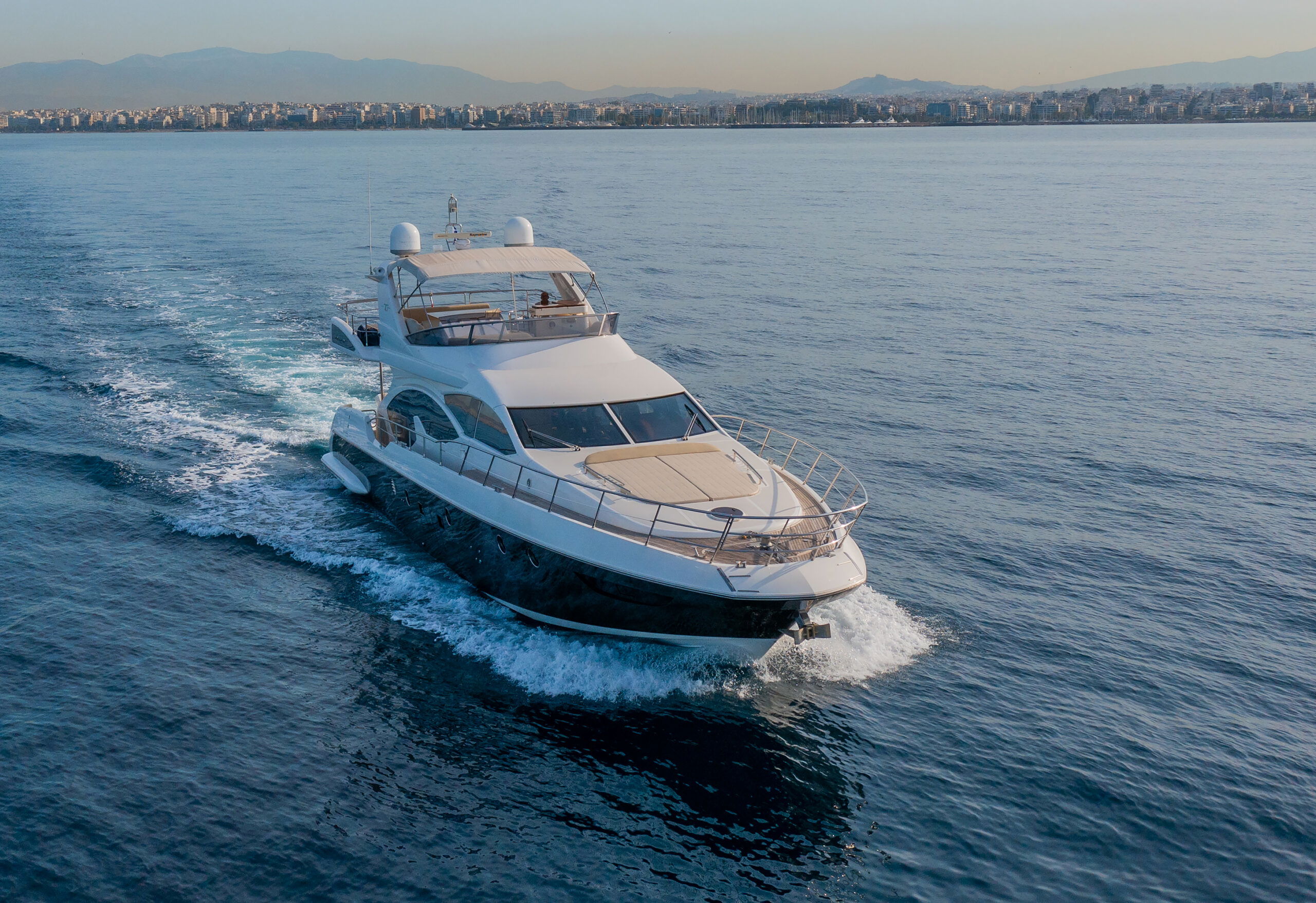 Azimut 70
