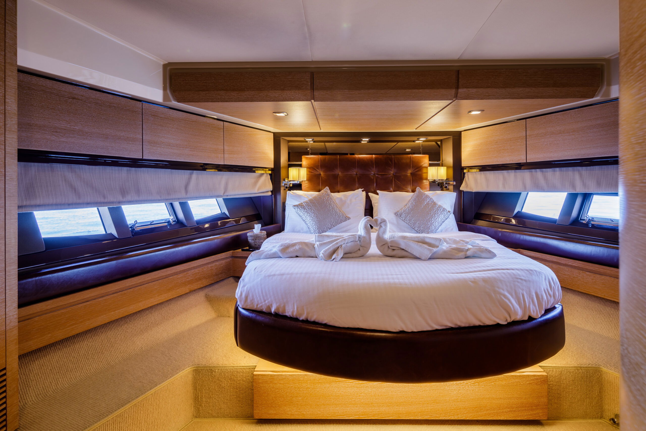 Azimut 70