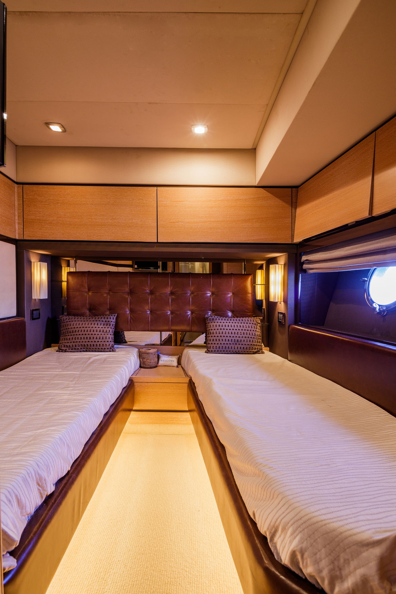 Azimut 70