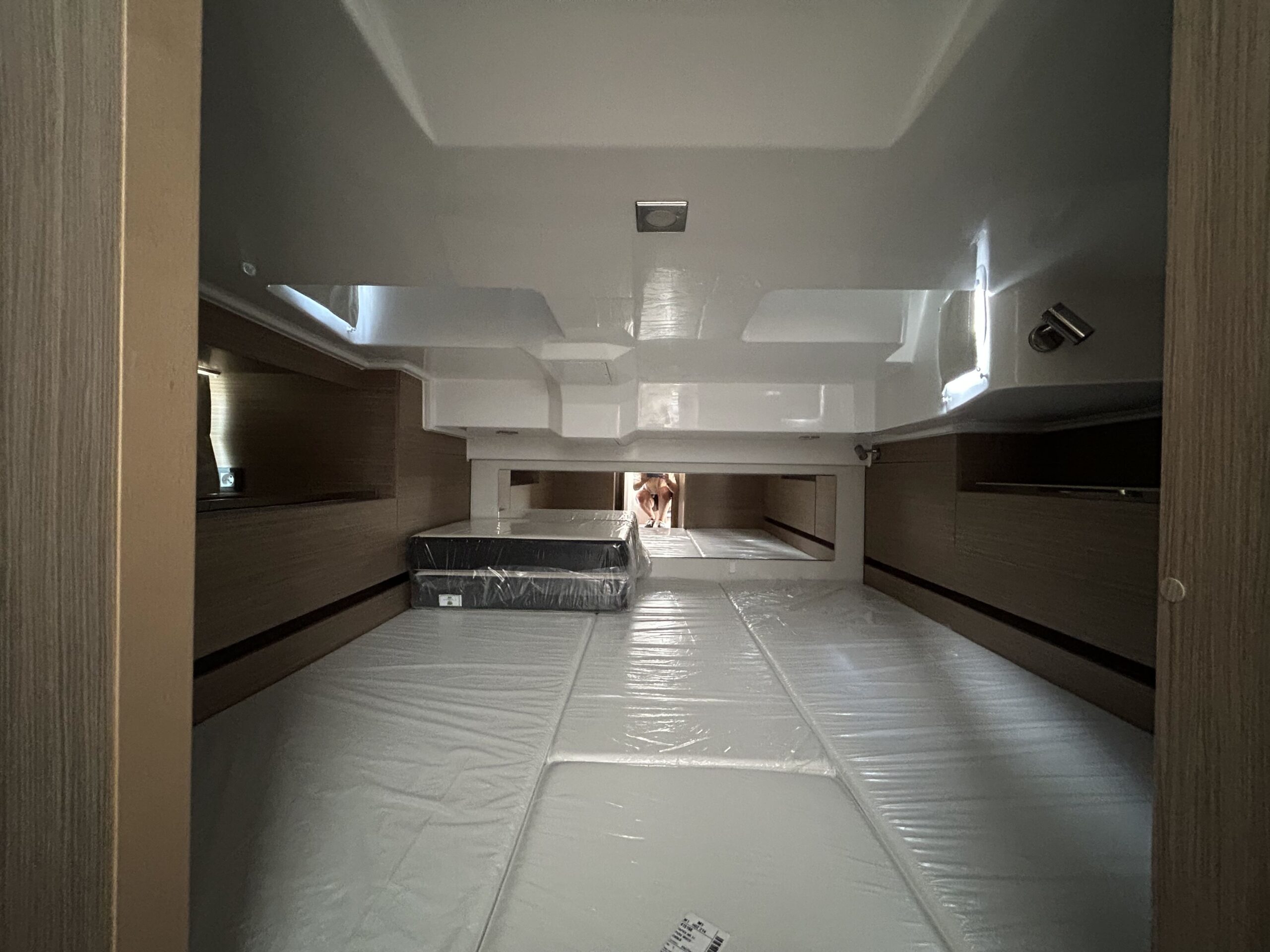 Jeanneau Cap Camarat 10.5 Walk Around Serie 2