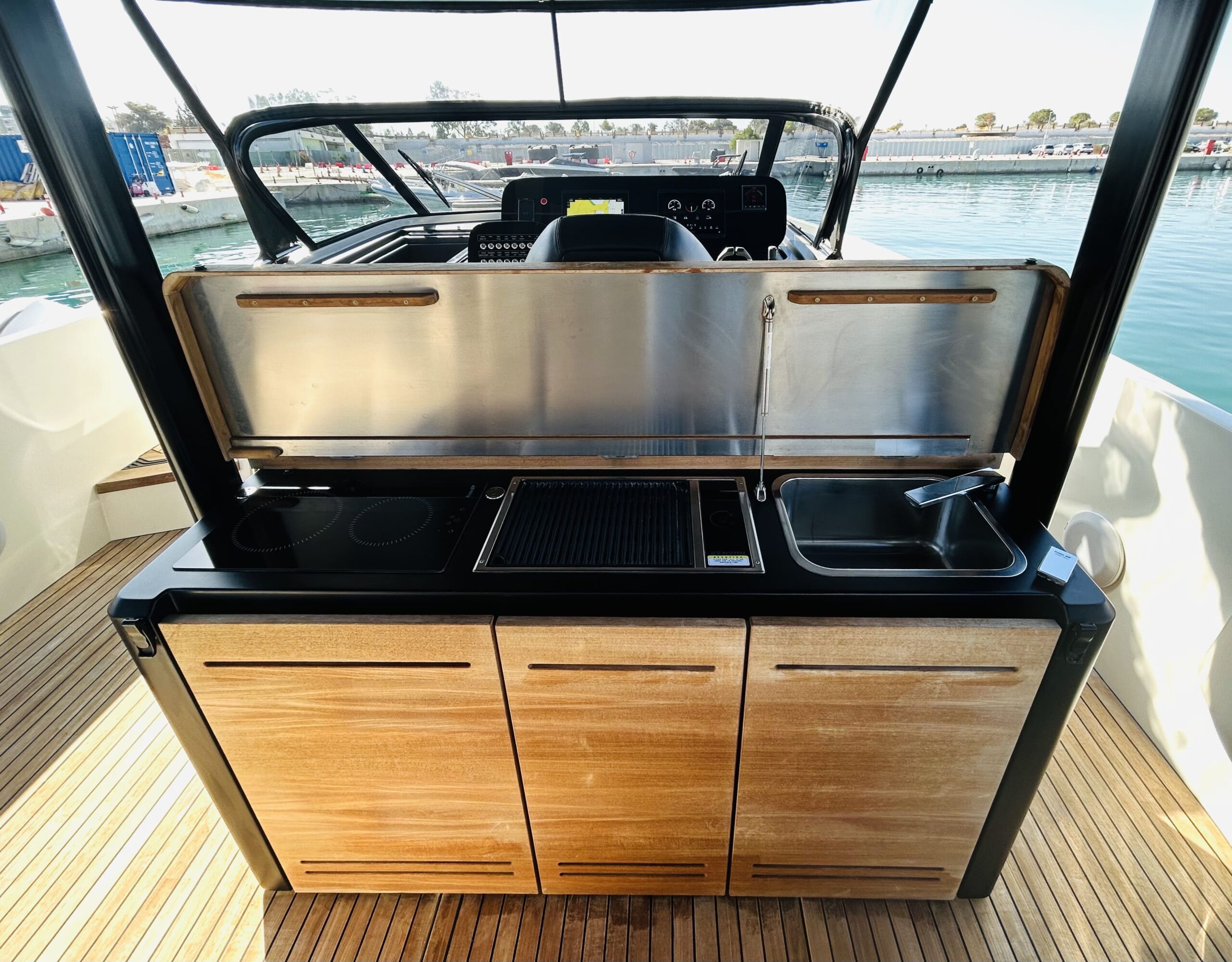 Cranchi A46 Luxury Tender