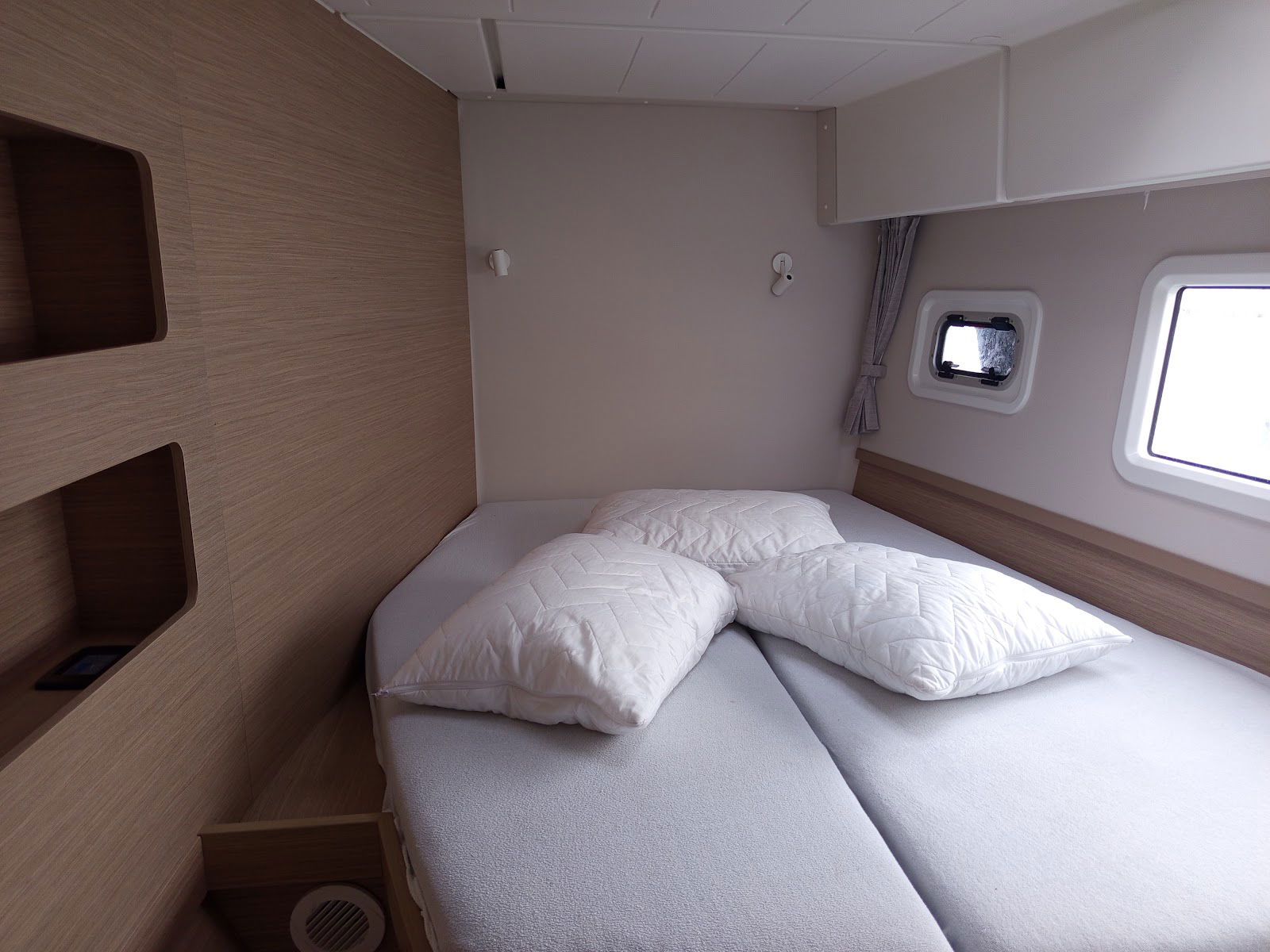 ZAHIRA – GEN/AC+WATERMAKER