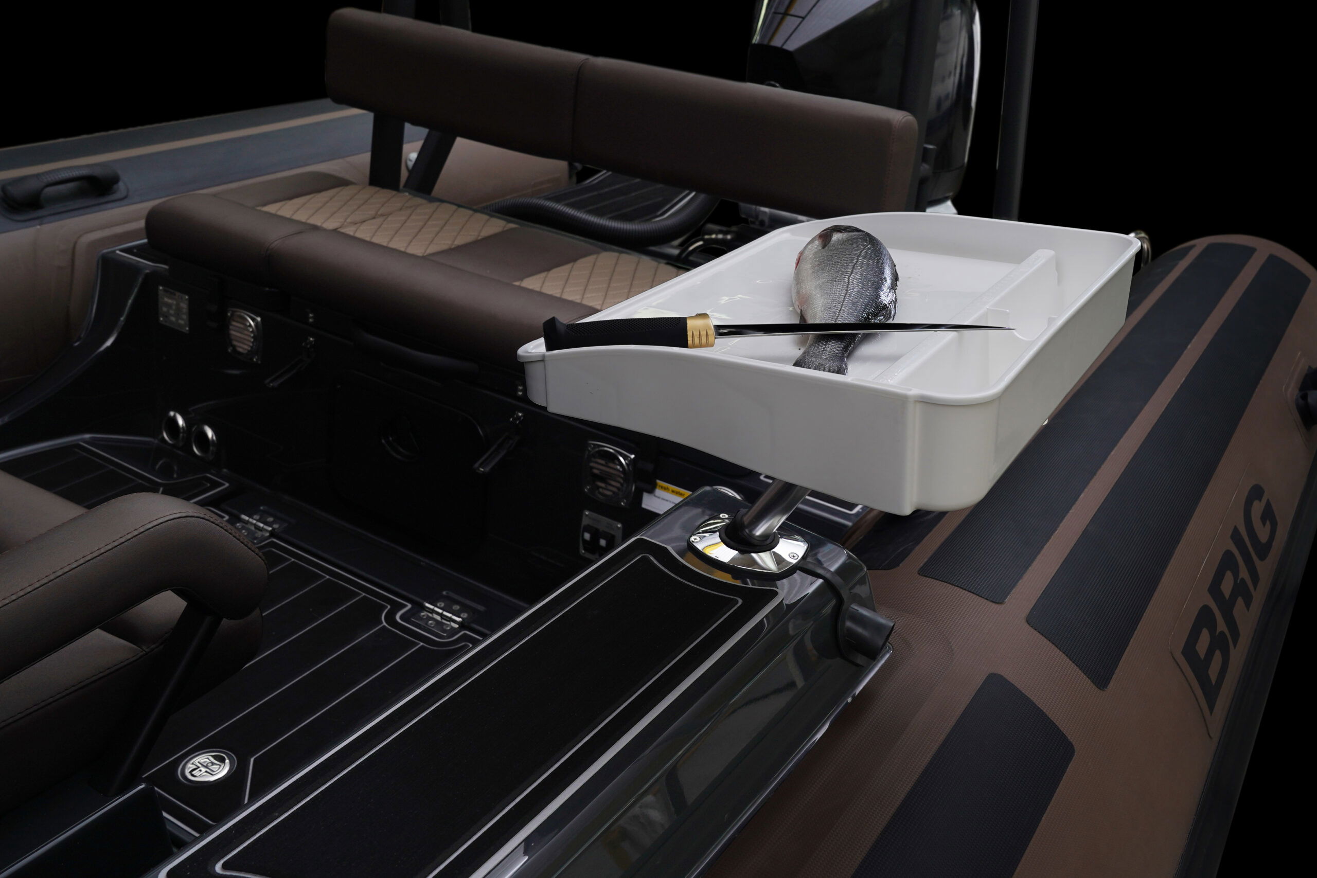 Brig Navigator 26