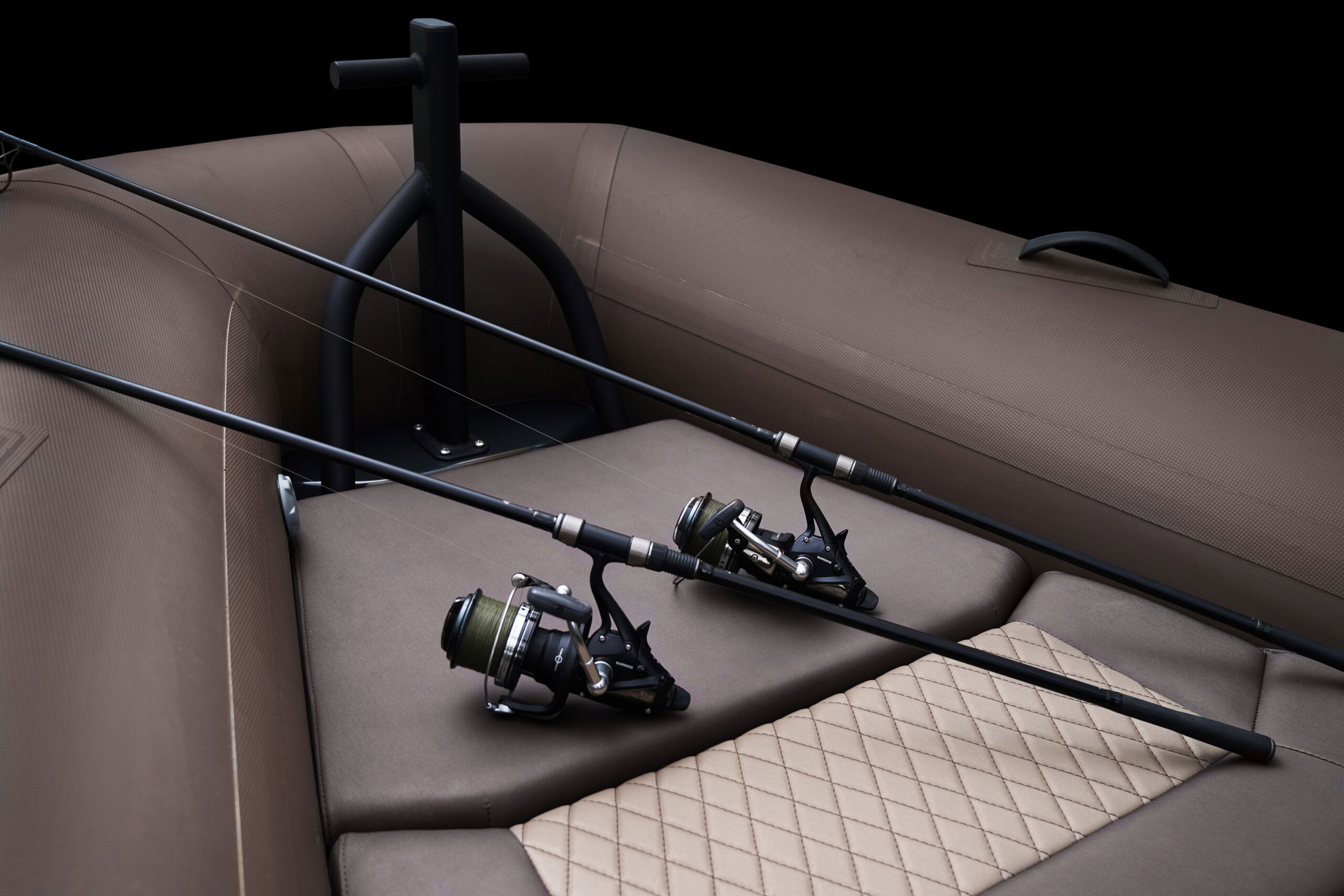 Brig Navigator 26