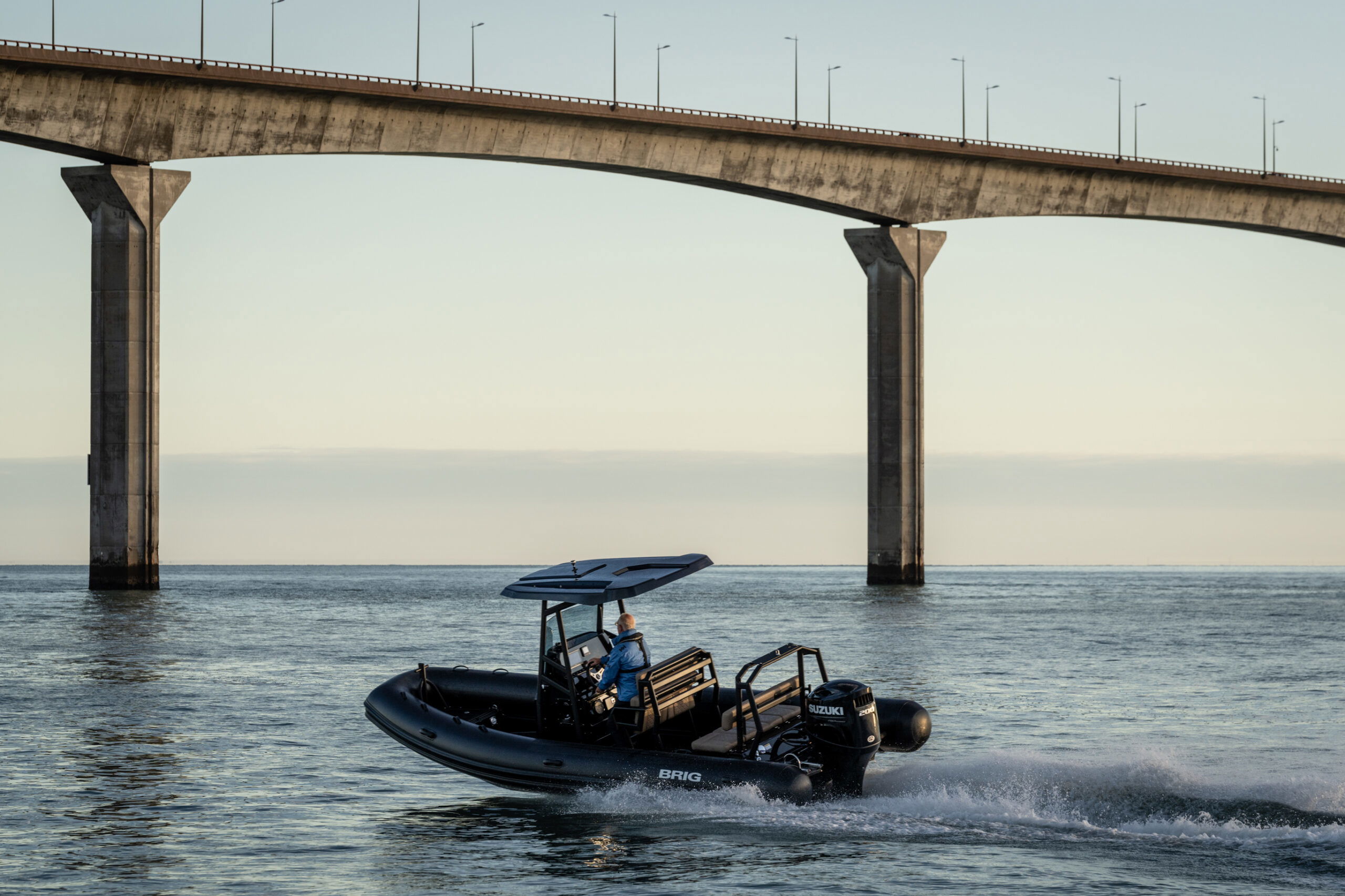 Brig Navigator 22