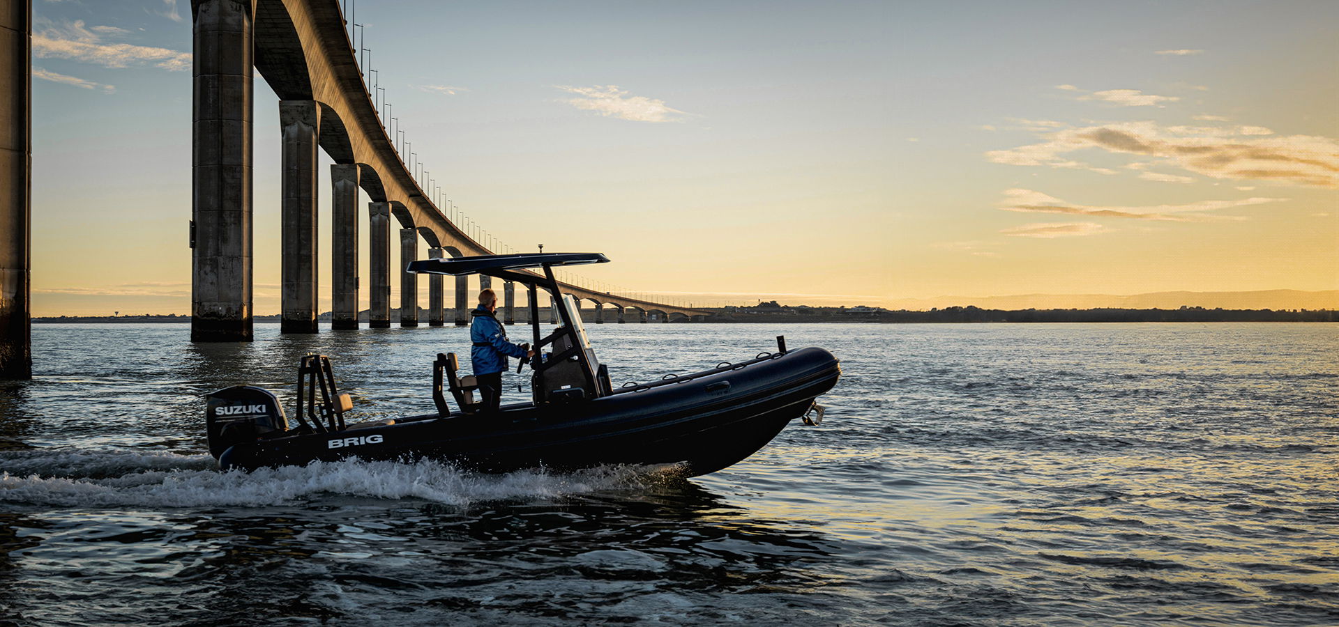 Brig Navigator 22
