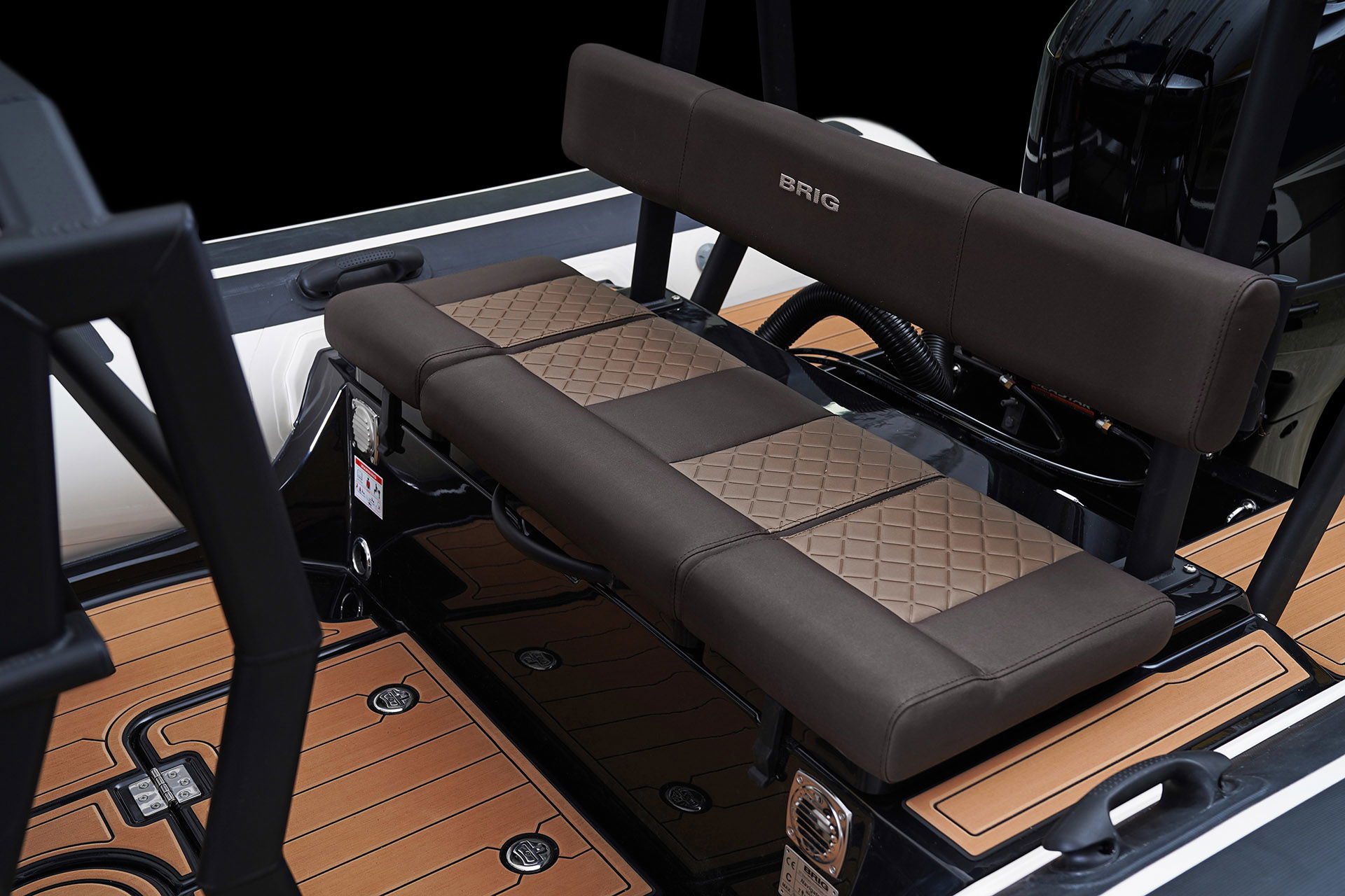 Brig Navigator 22