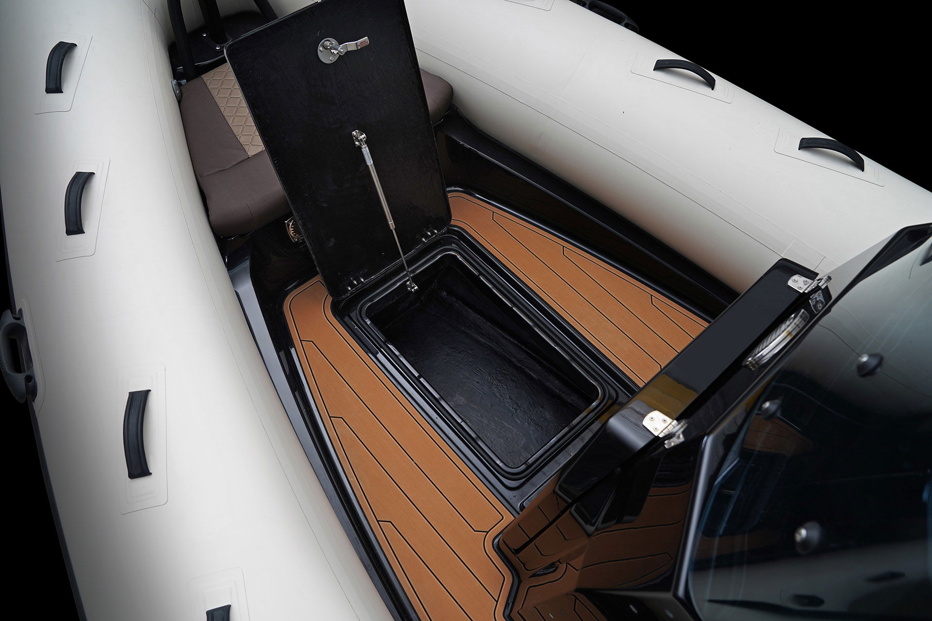 Brig Navigator 22