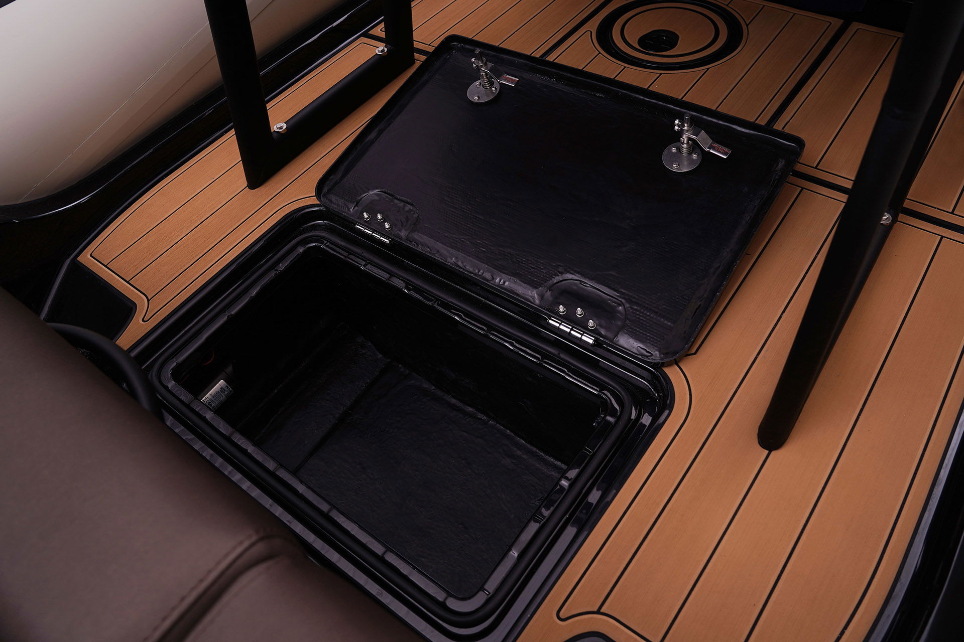 Brig Navigator 22