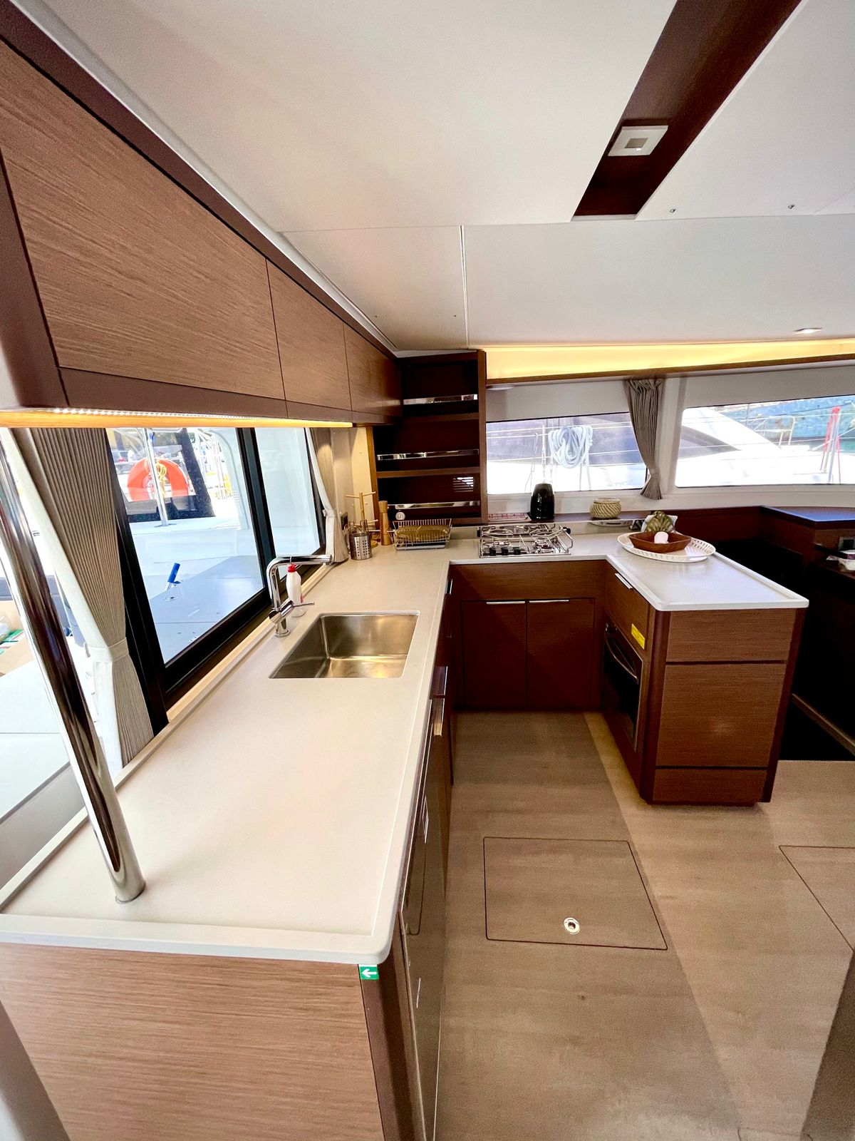 Lagoon 46