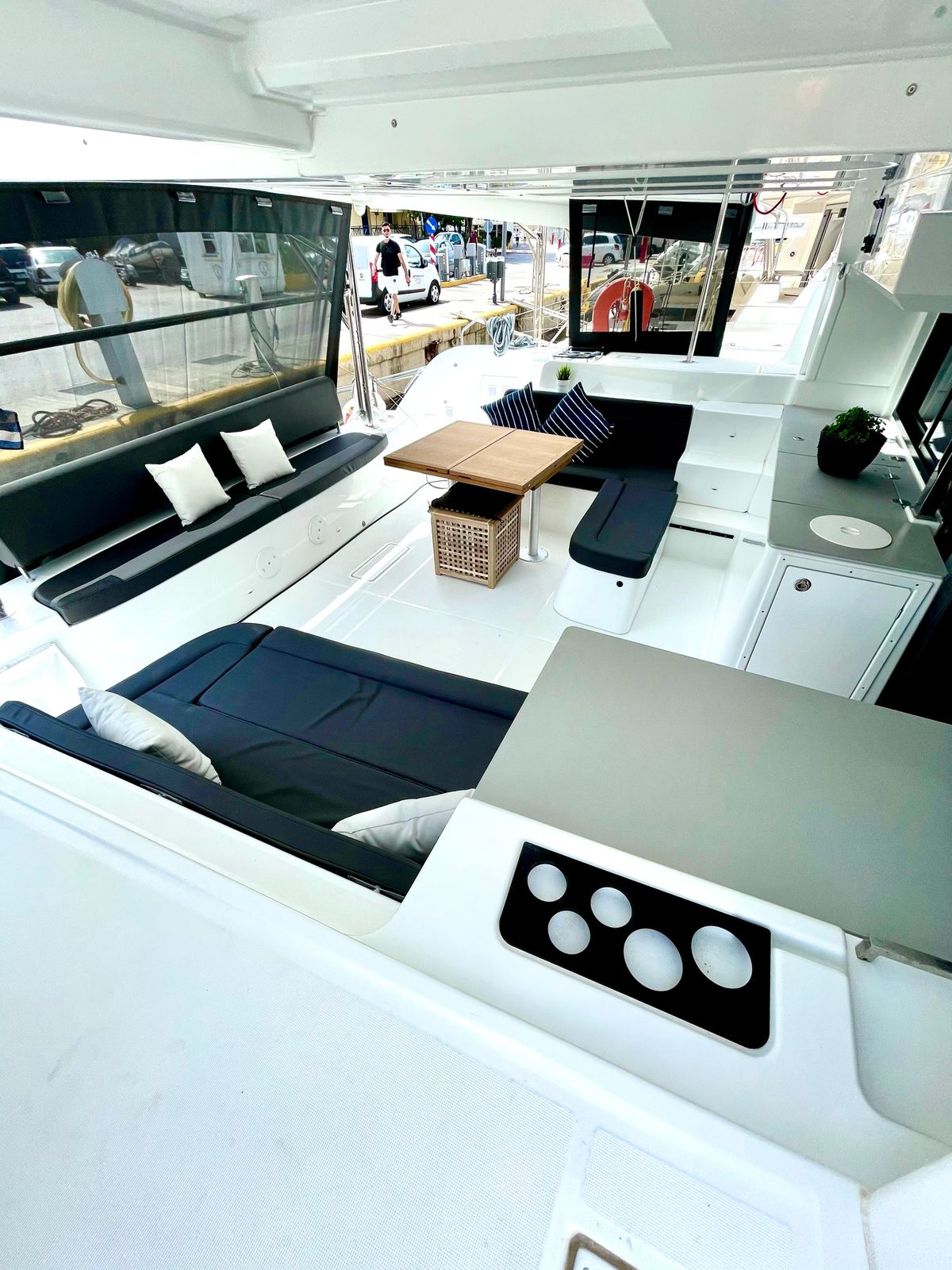 Lagoon 46