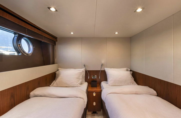 Sunseeker 65 Manhattan