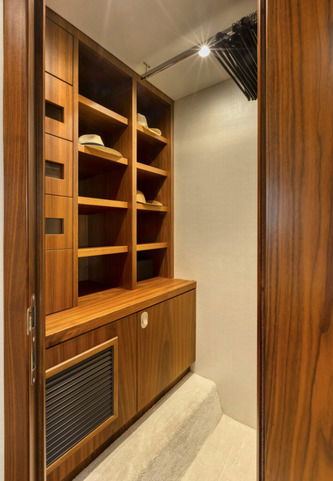 Sunseeker 65 Manhattan