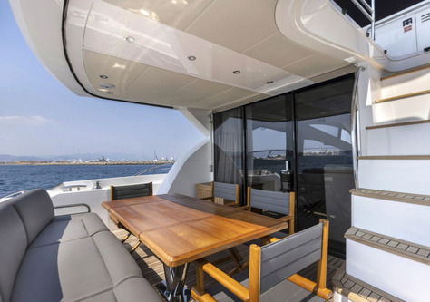 Sunseeker 65 Manhattan