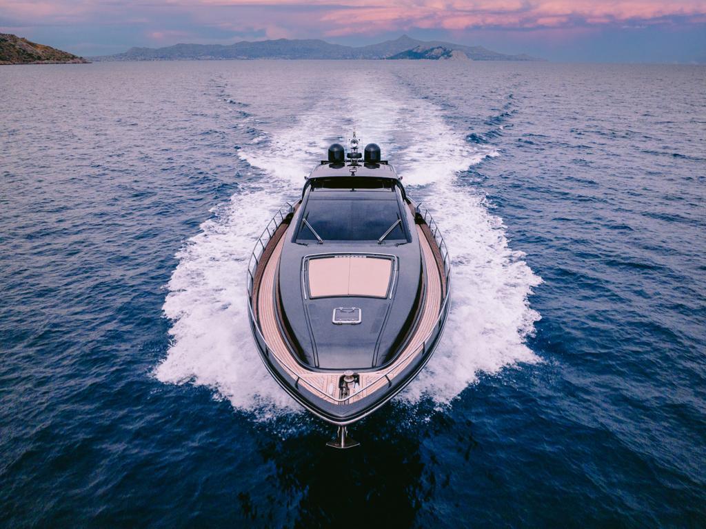 Riva 68 Ego