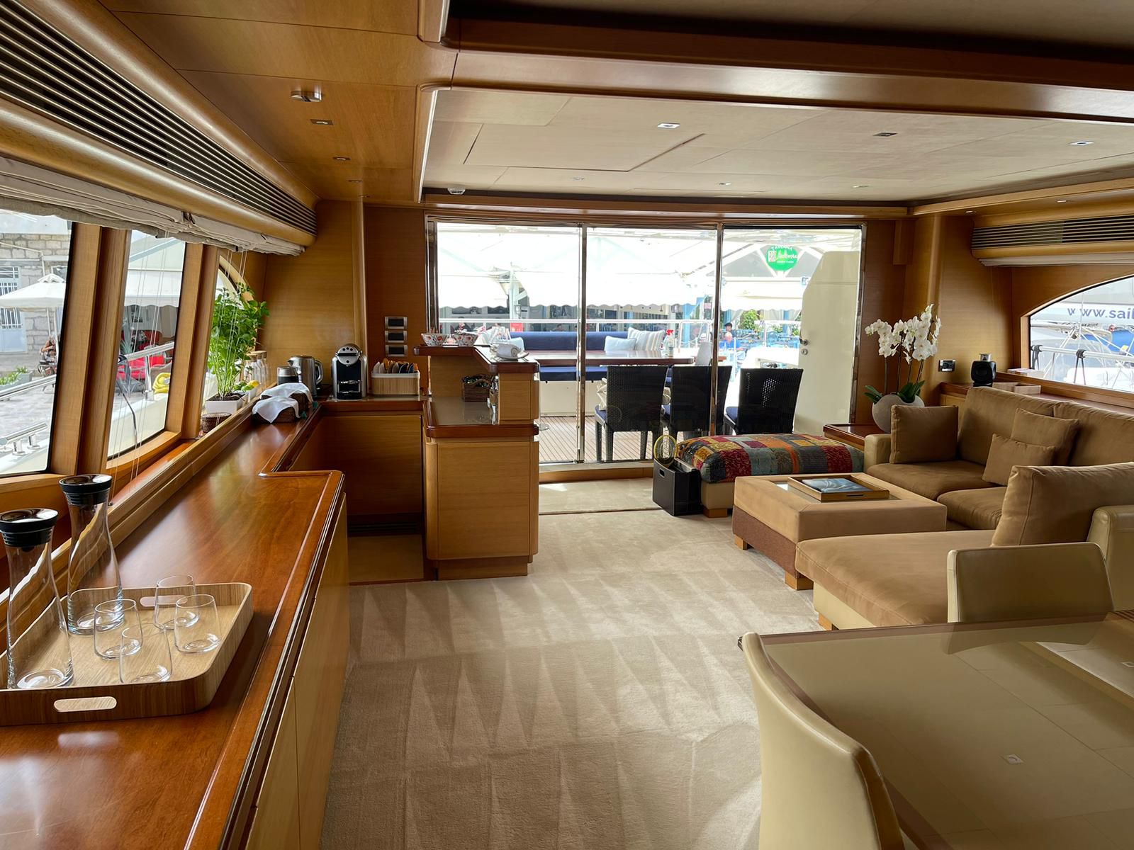 Ferretti Custom Line 97