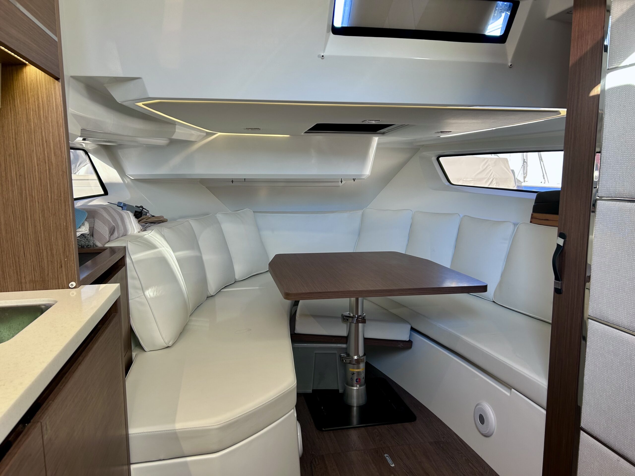 Jeanneau Cap Camarat 12.5 WA