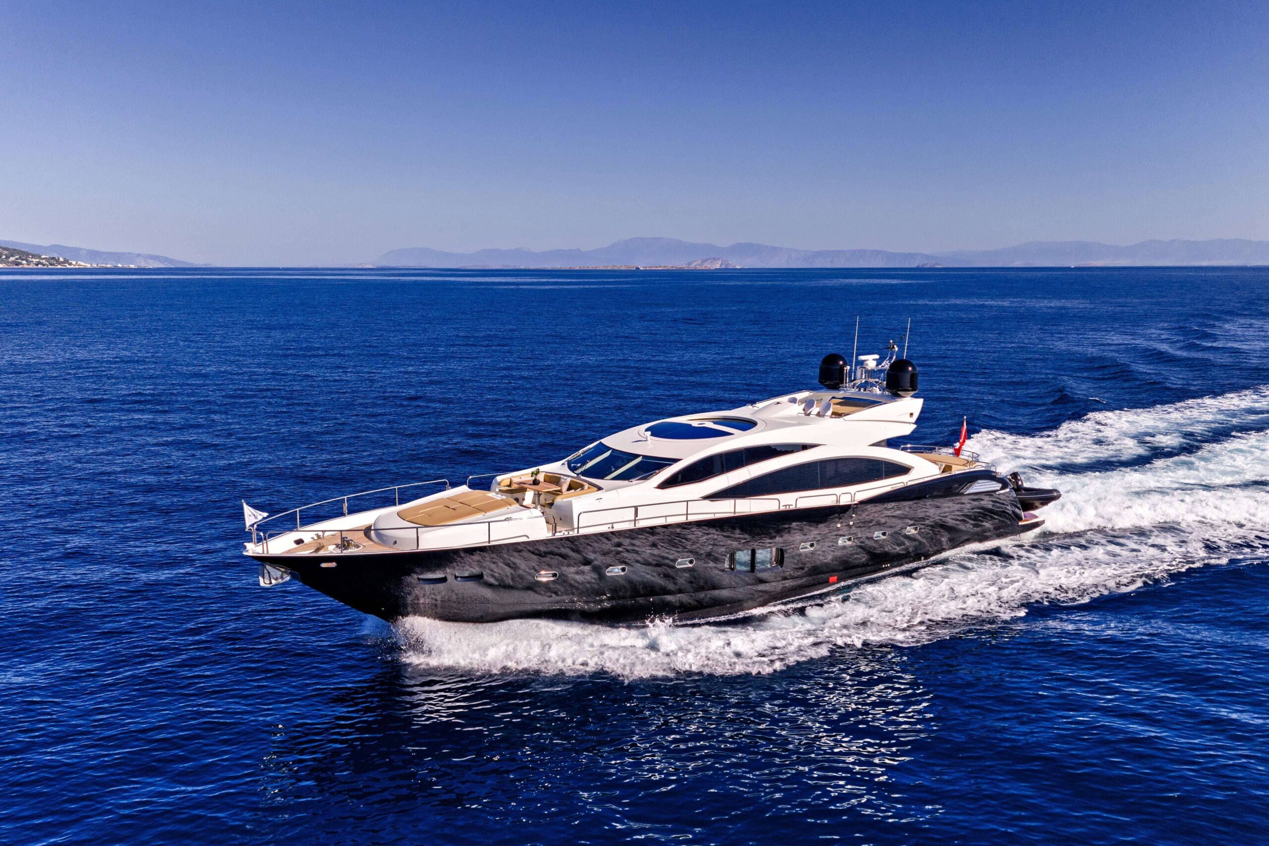 Sunseeker Predator 92