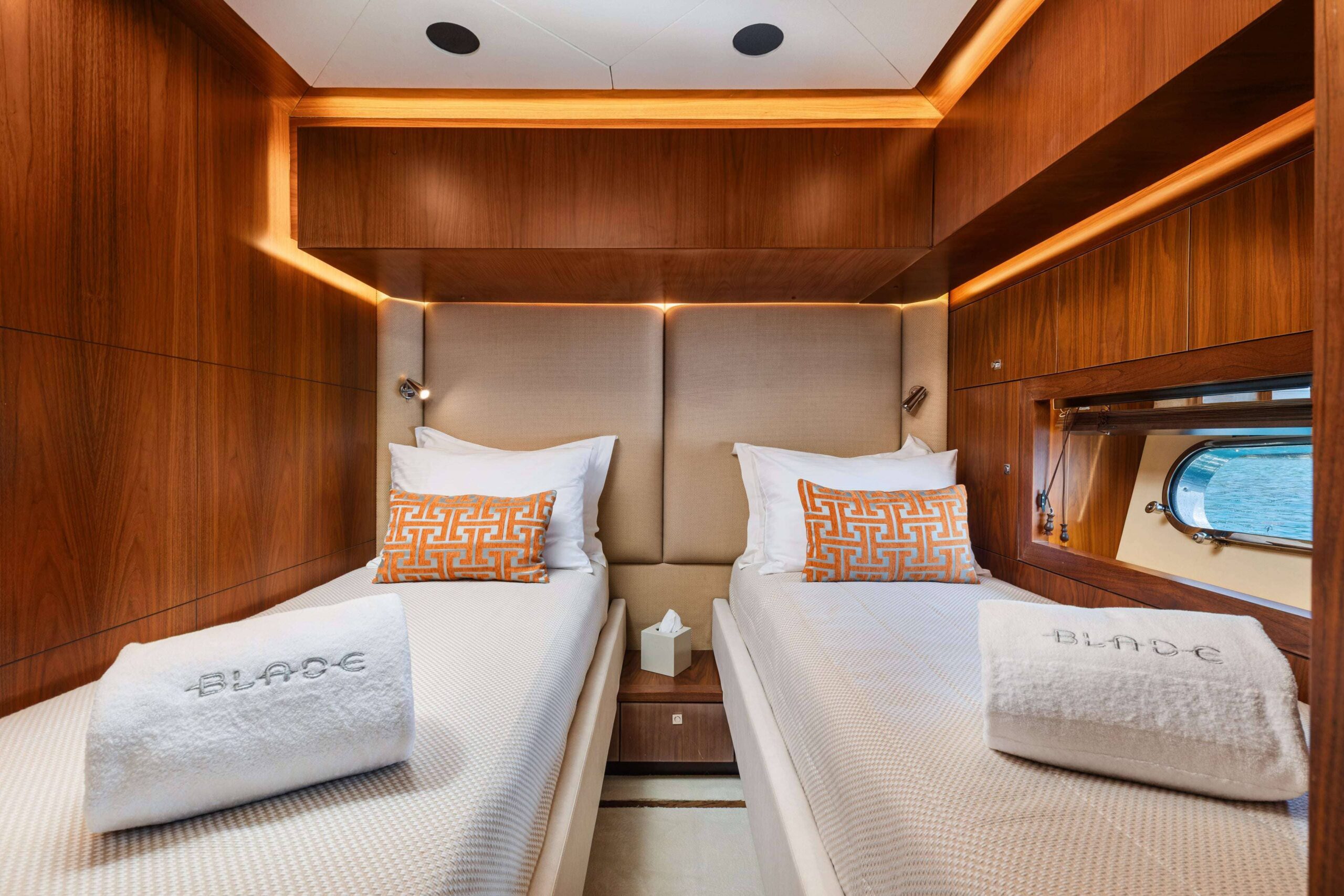 Sunseeker Predator 92