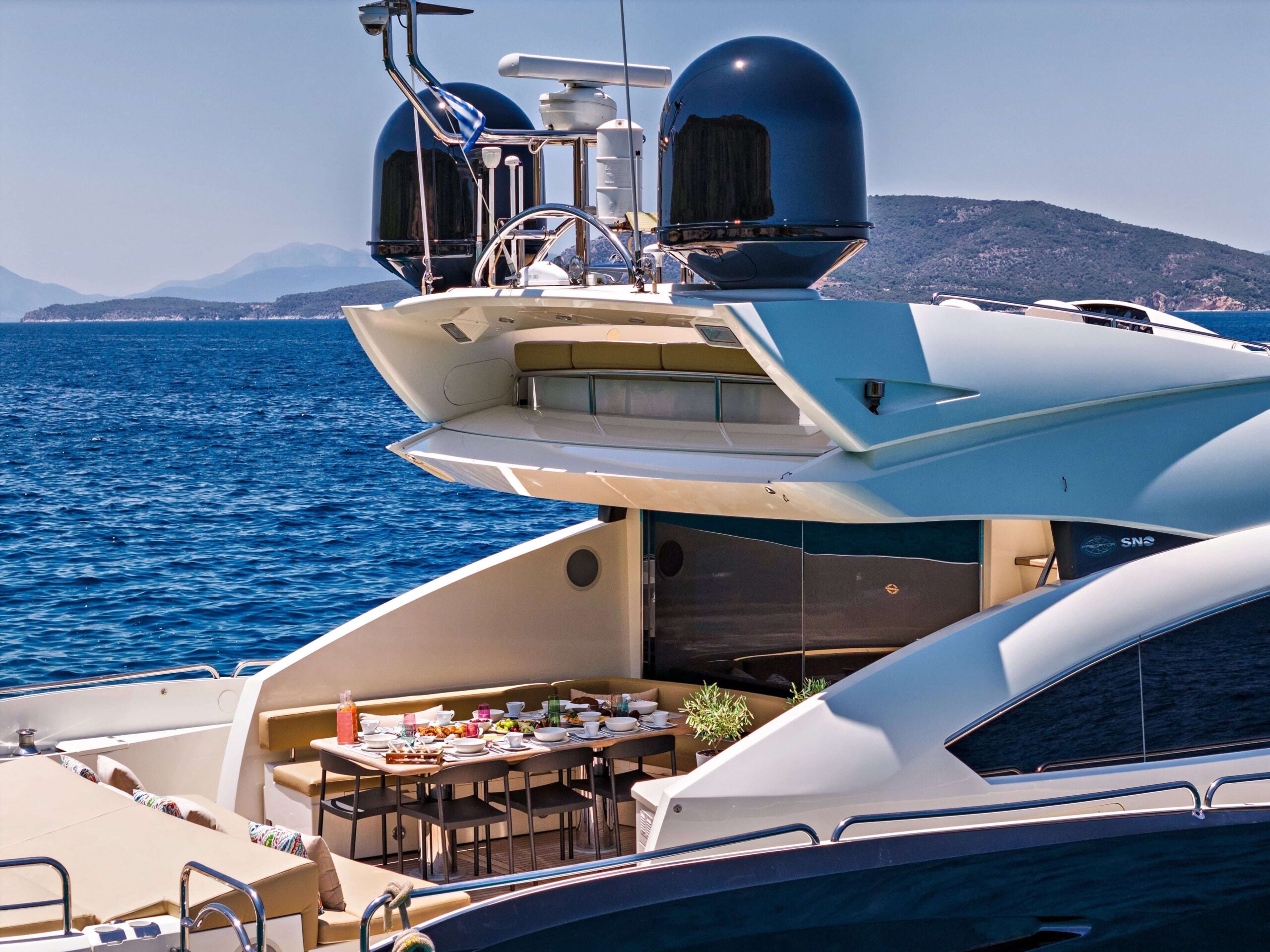 Sunseeker Predator 92