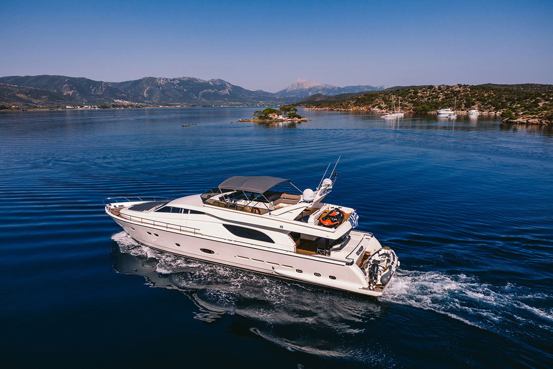 Ferretti 80