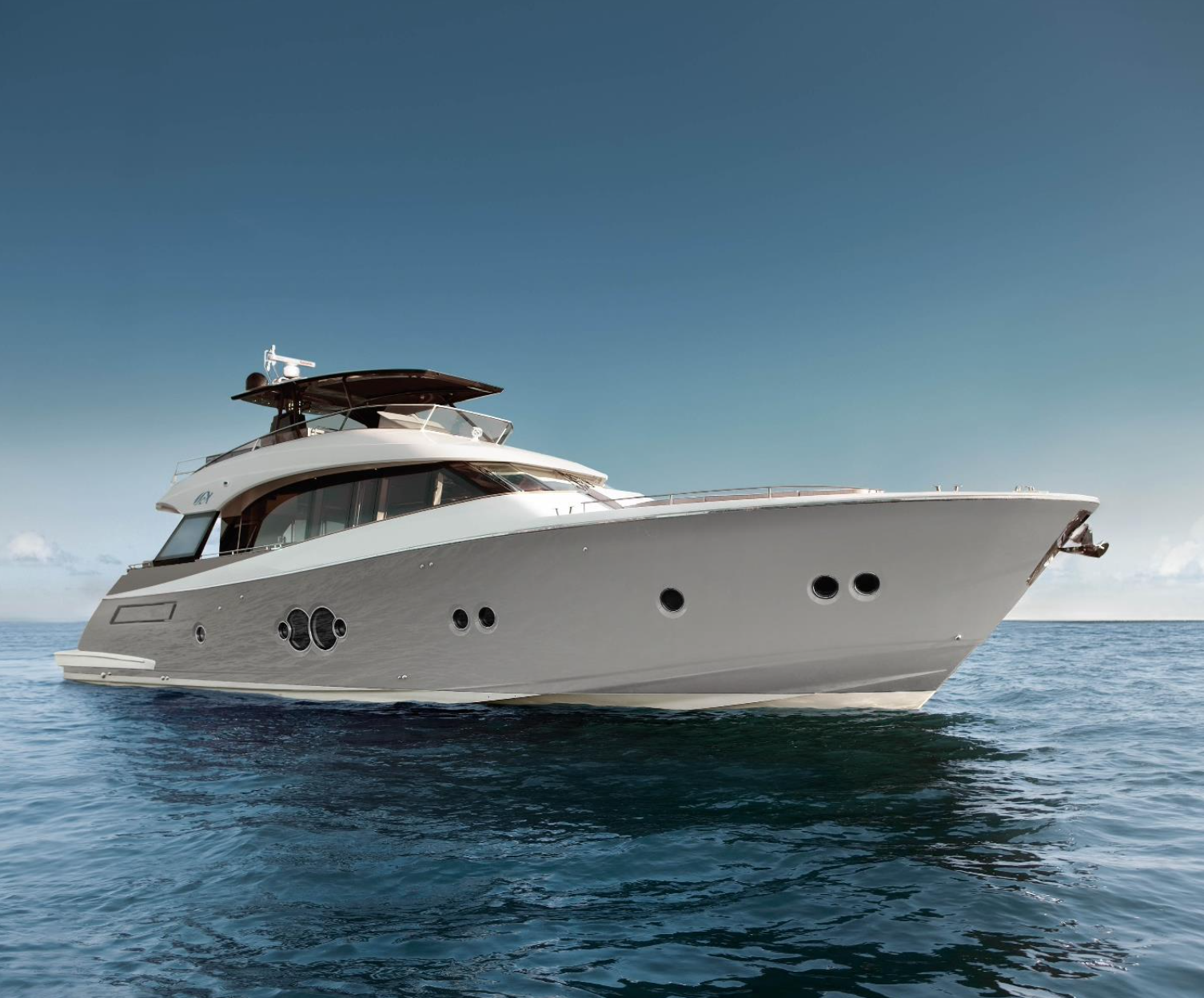 Monte Carlo Yachts 76