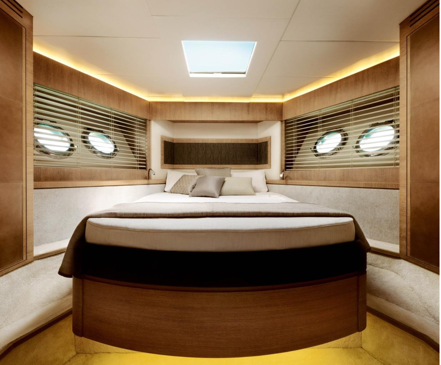 Monte Carlo Yachts 76