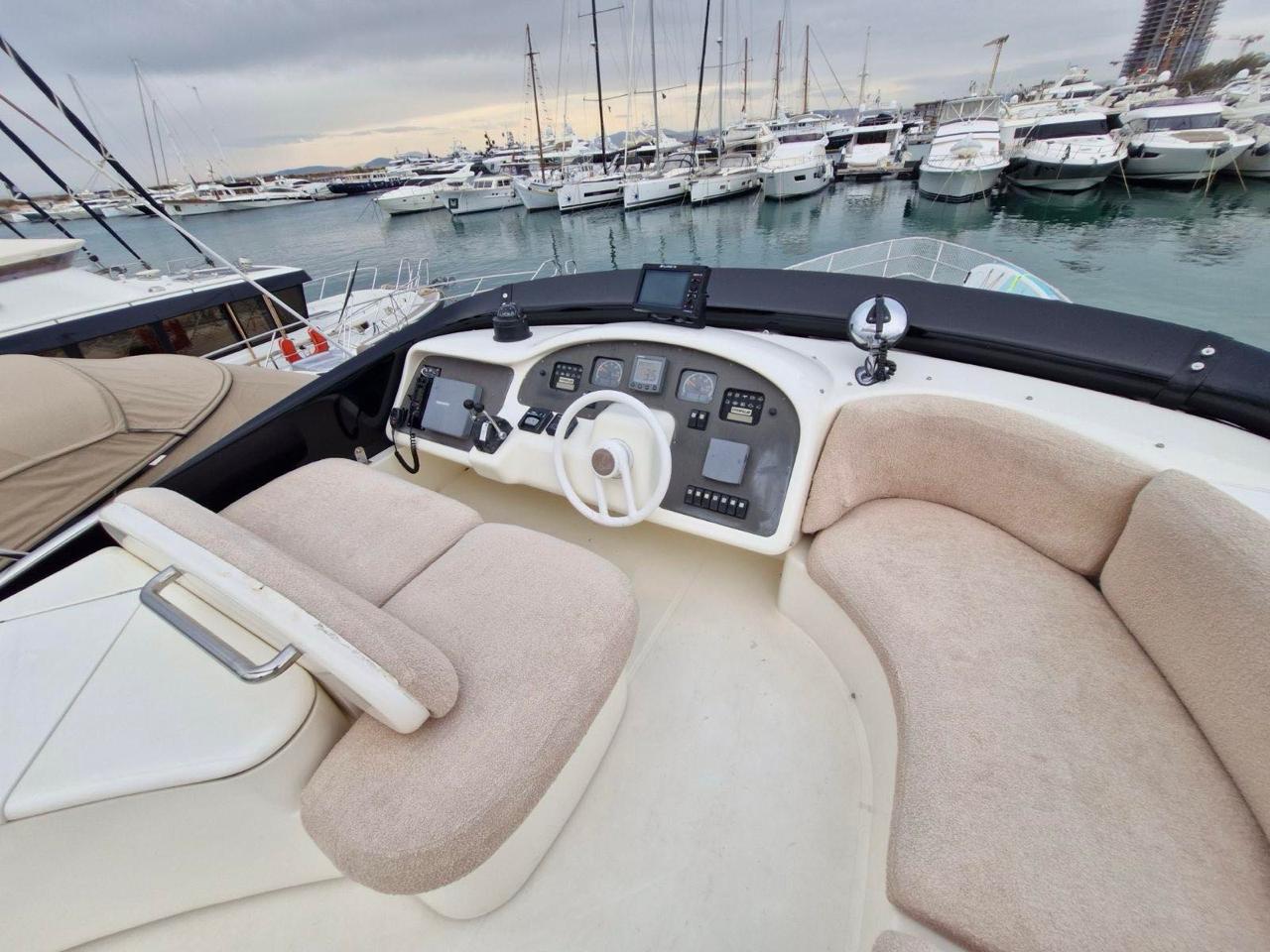 Azimut 52 Fly