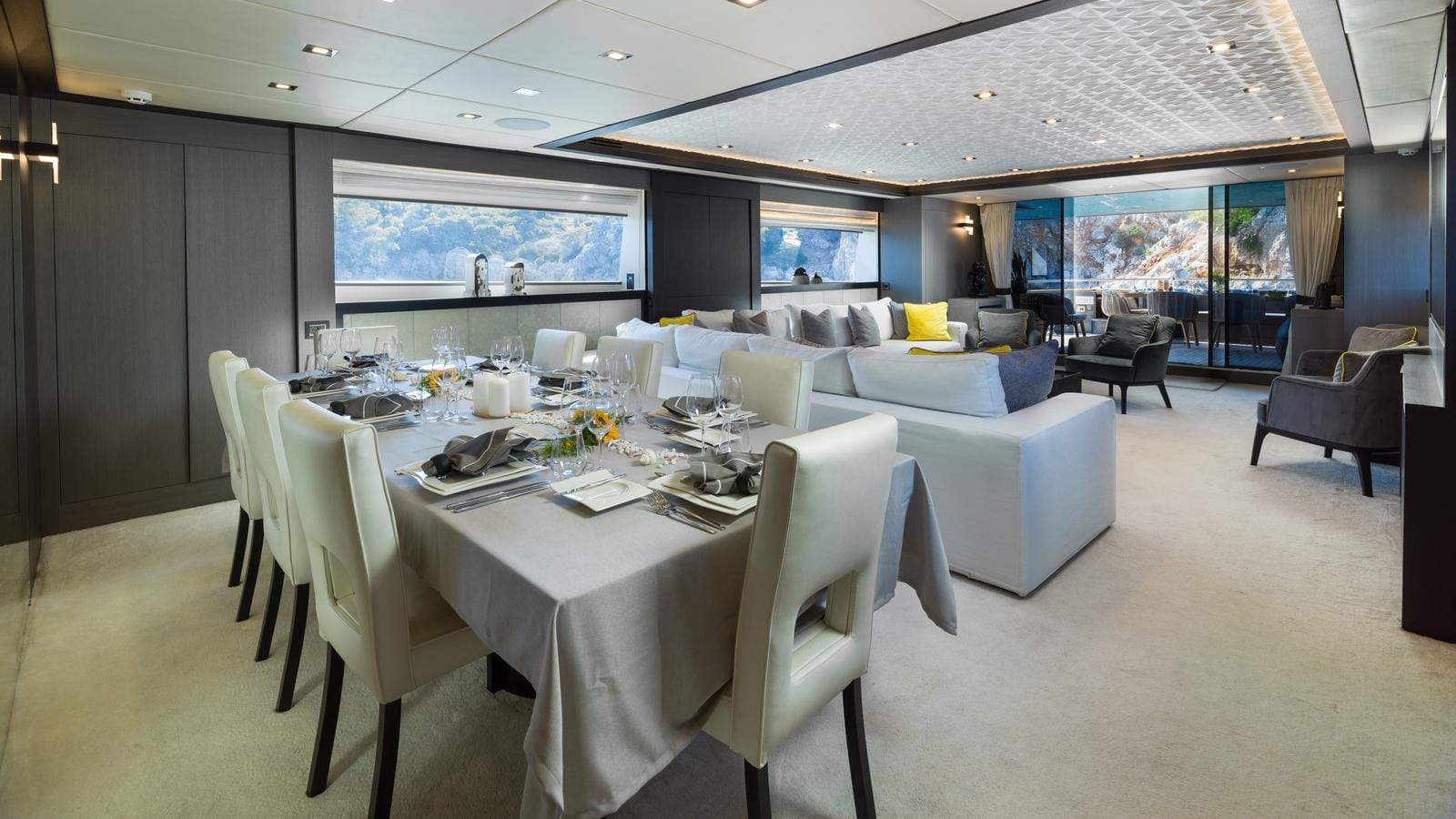 Cantieri di Pisa Akhir 110