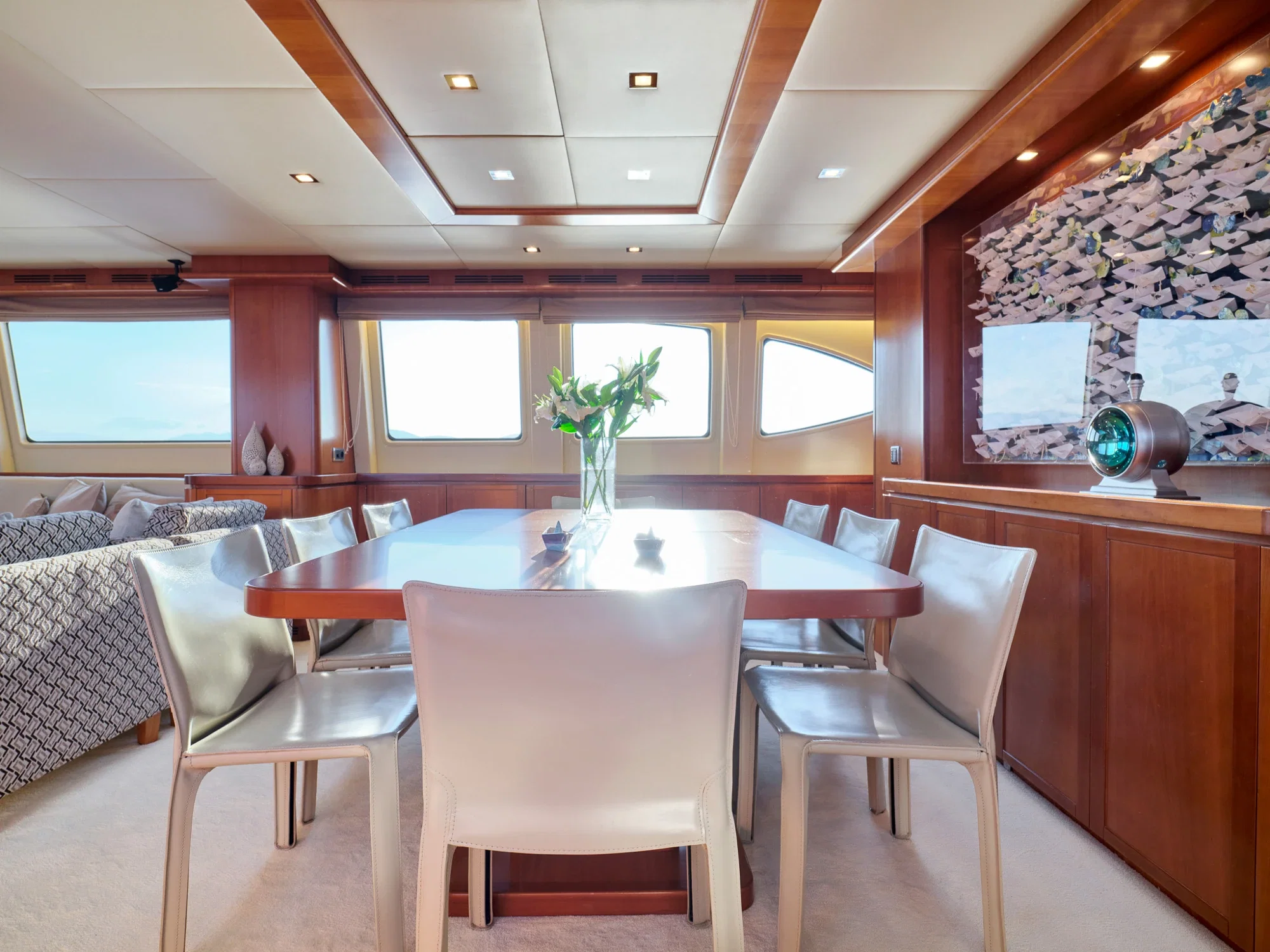 Falcon 115