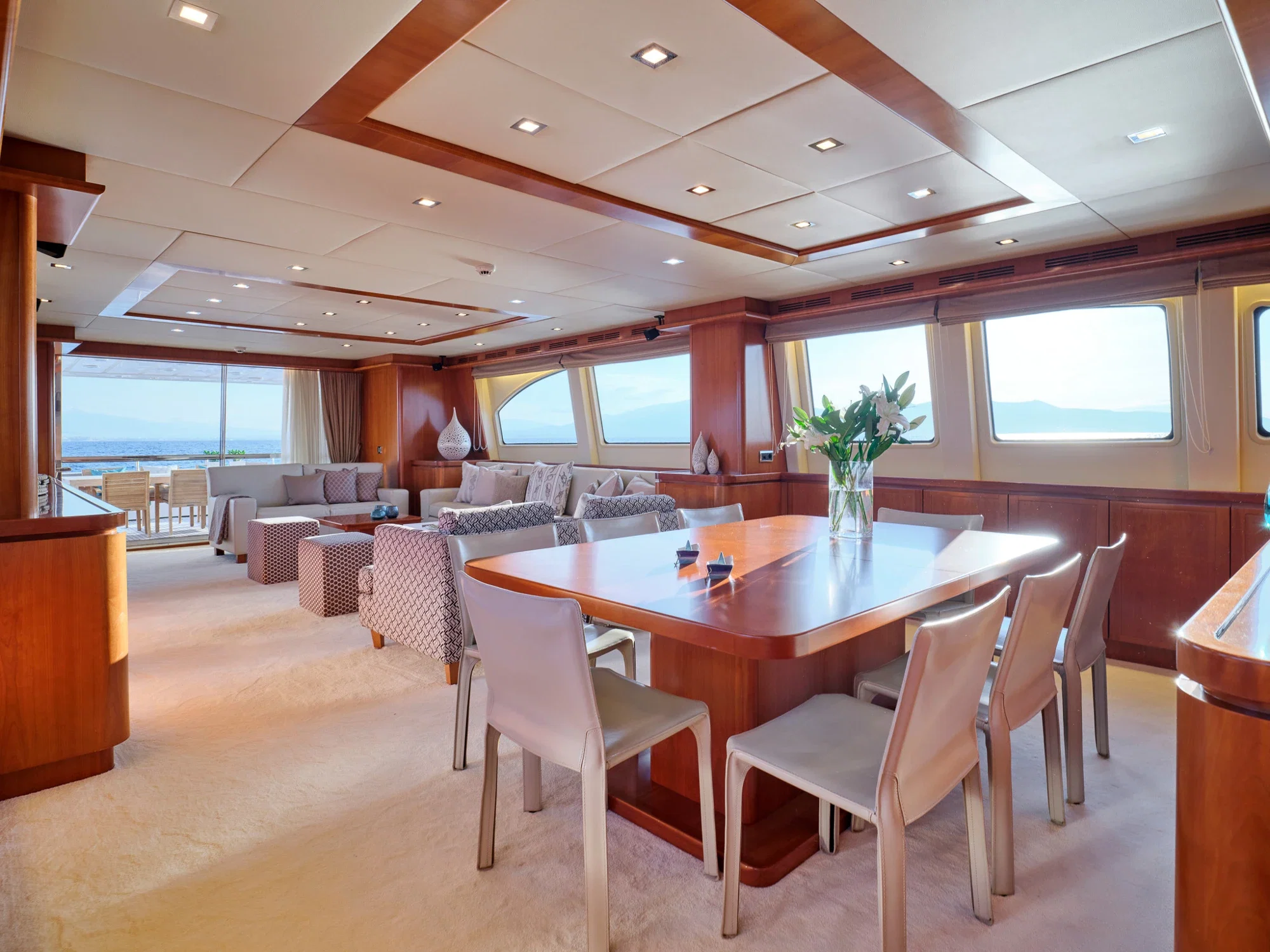 Falcon 115