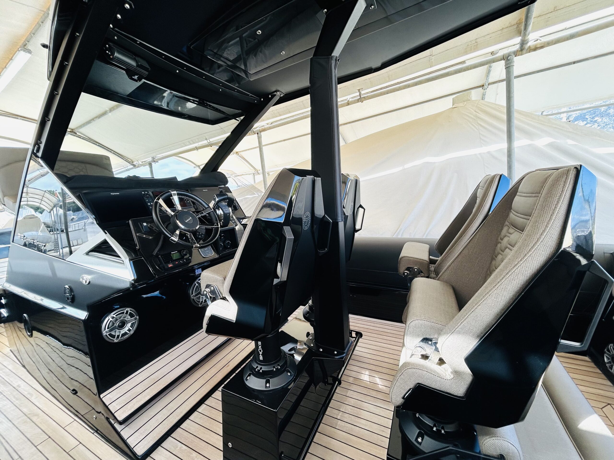 Technohull 38 Grand Sport