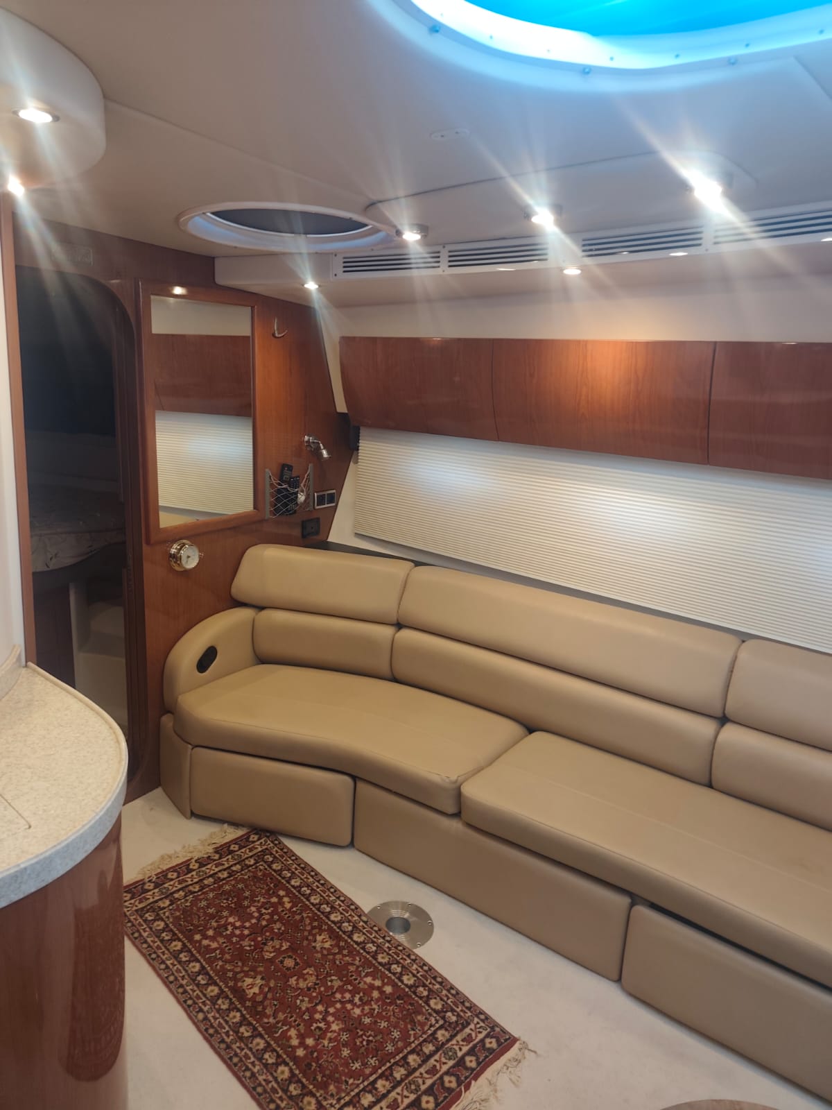 Regal 4060 Commodore