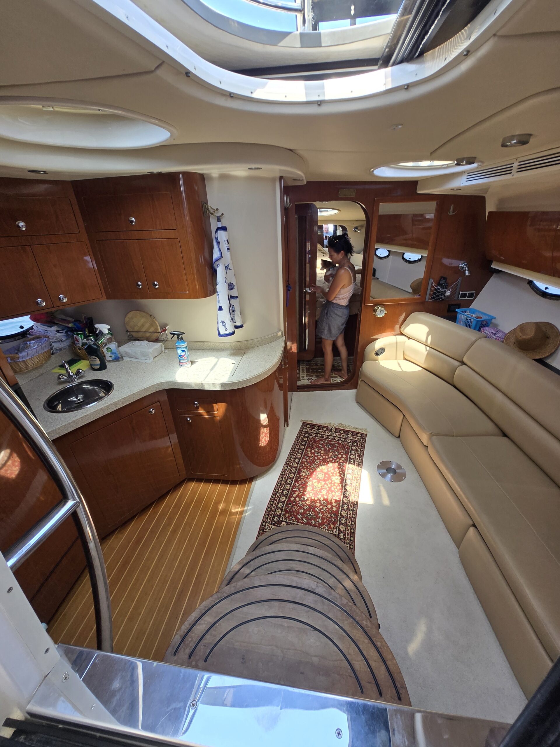 Regal 4060 Commodore