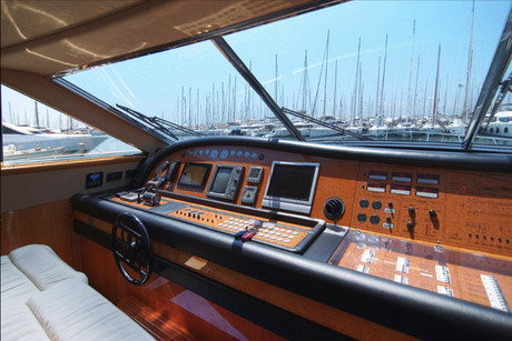 Ferretti 760 Fly