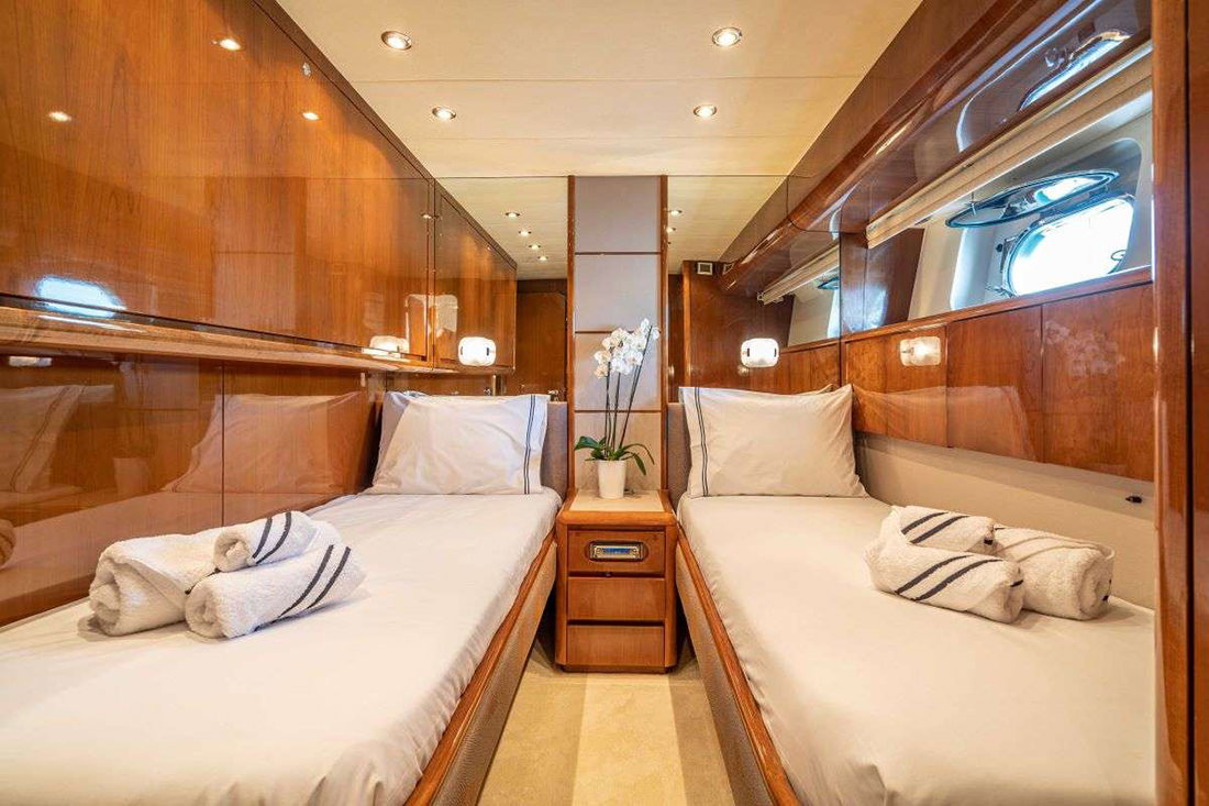 Falcon 86